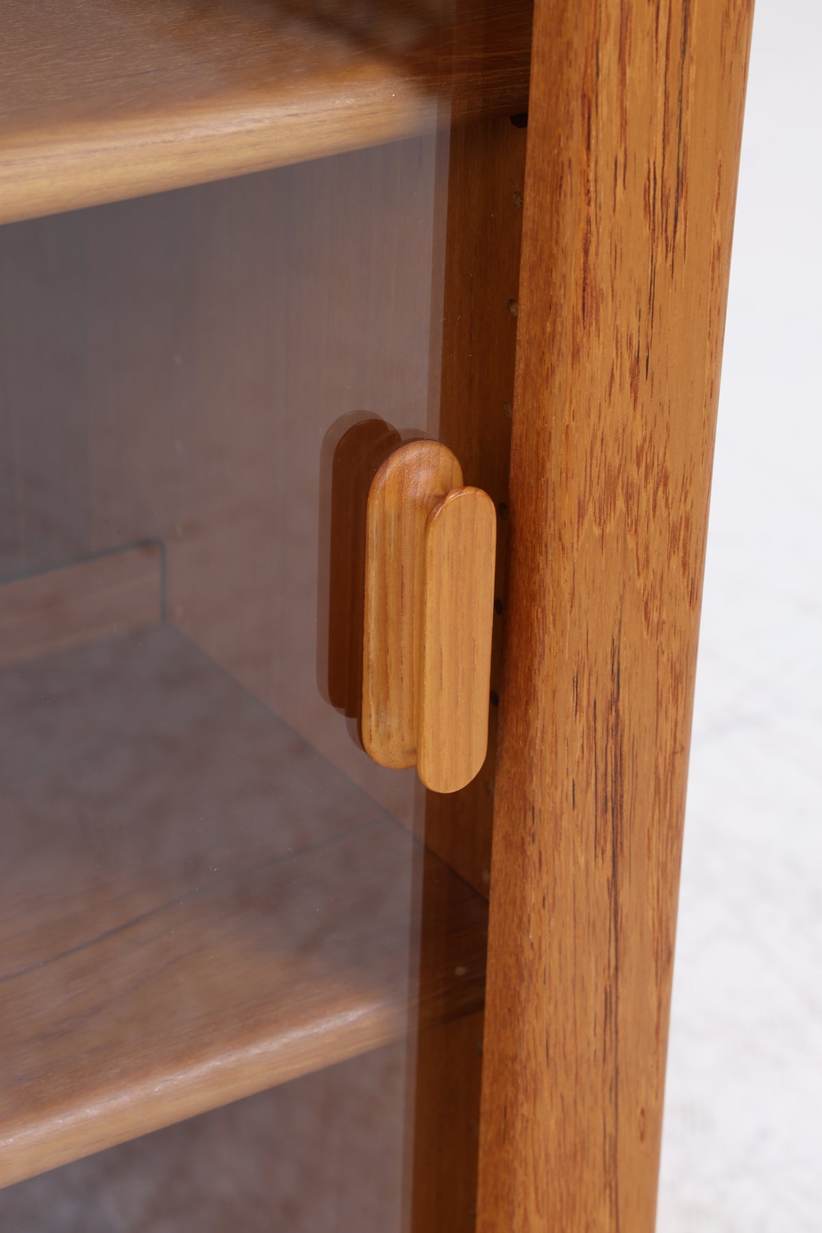 Silkeborg Vitrine | Vintage Teak | Danish Design