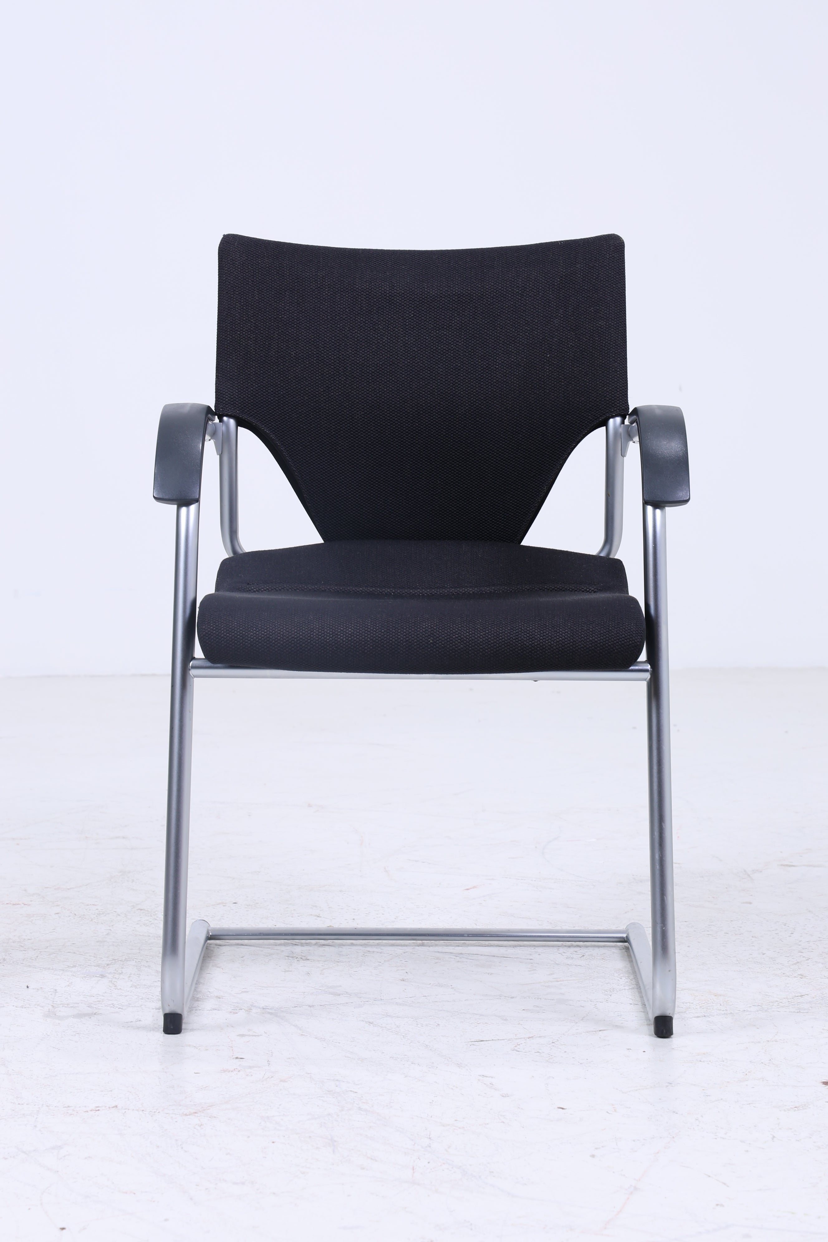 Vintage Wilkhahn Modus 277/71 Freischwinger - 70er Jahre Konferenzstühle in Schwarz Meliert - Mid Century Büro Sessel mit Armlehne
