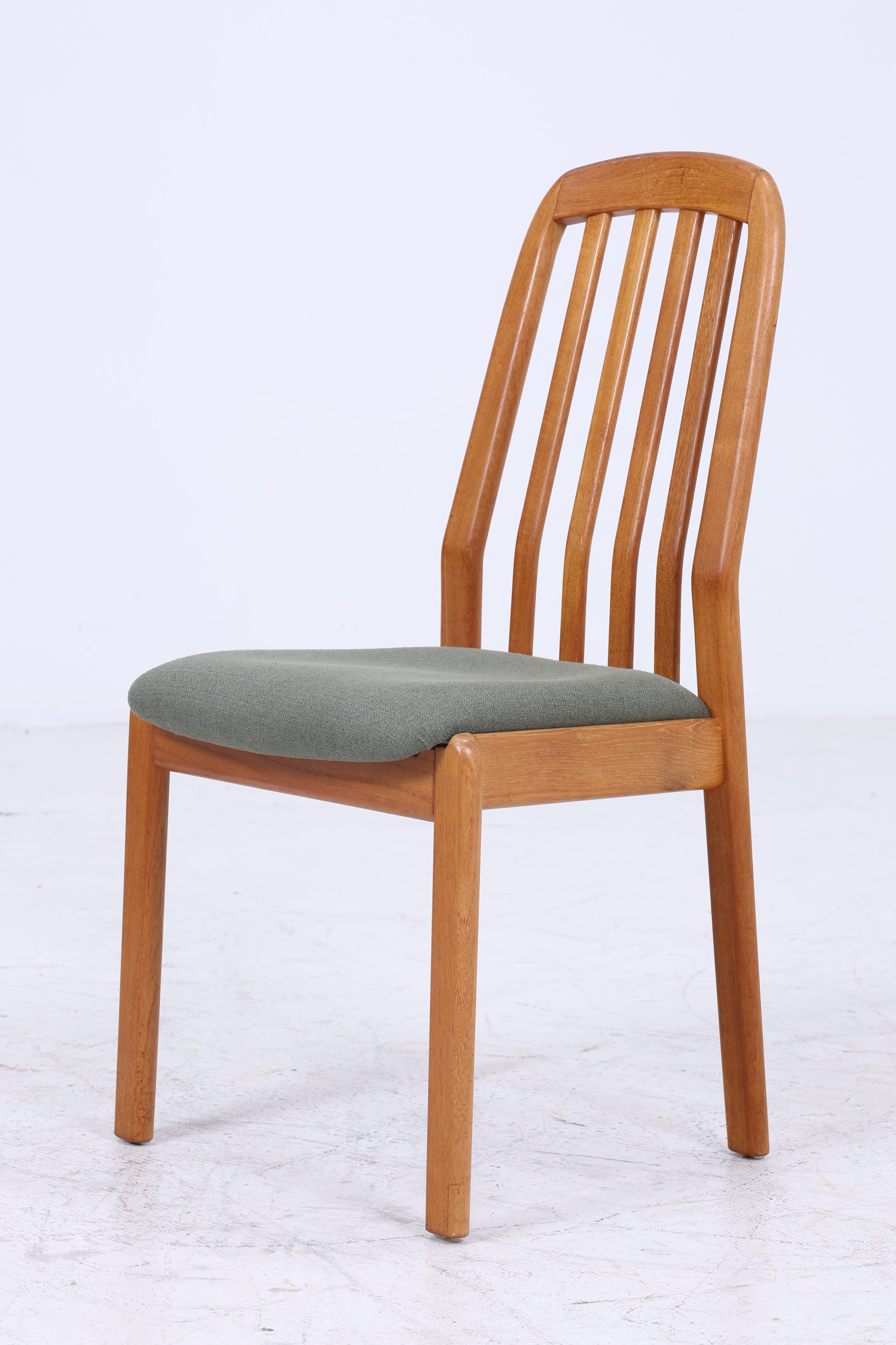 4er Set Vintage Teak Dyrlund Stühle aus den 60ern | Mid Century Küchen Stuhl Esszimmerstühle Vintage Retro