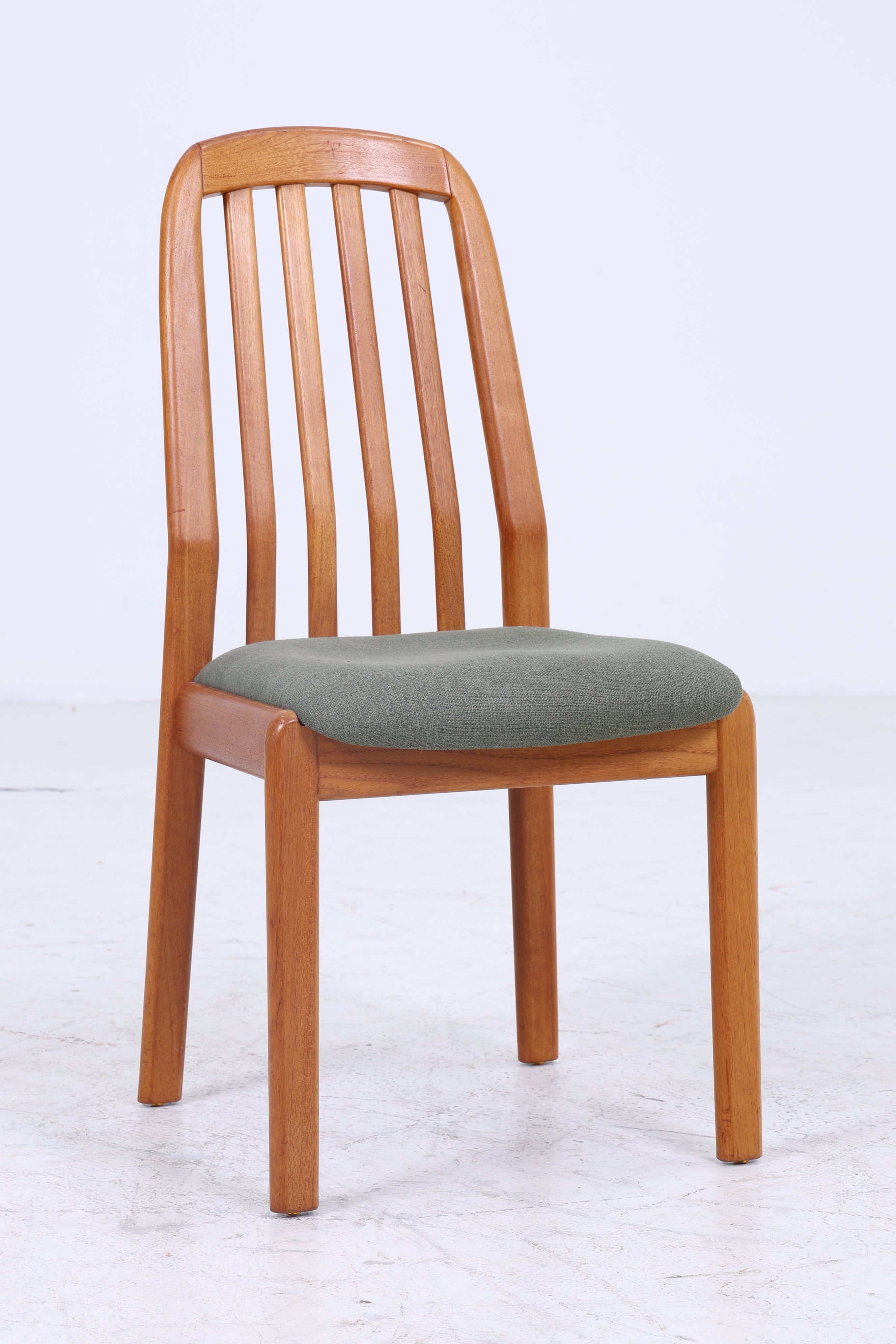 4er Set Vintage Teak Dyrlund Stühle aus den 60ern | Mid Century Küchen Stuhl Esszimmerstühle Vintage Retro