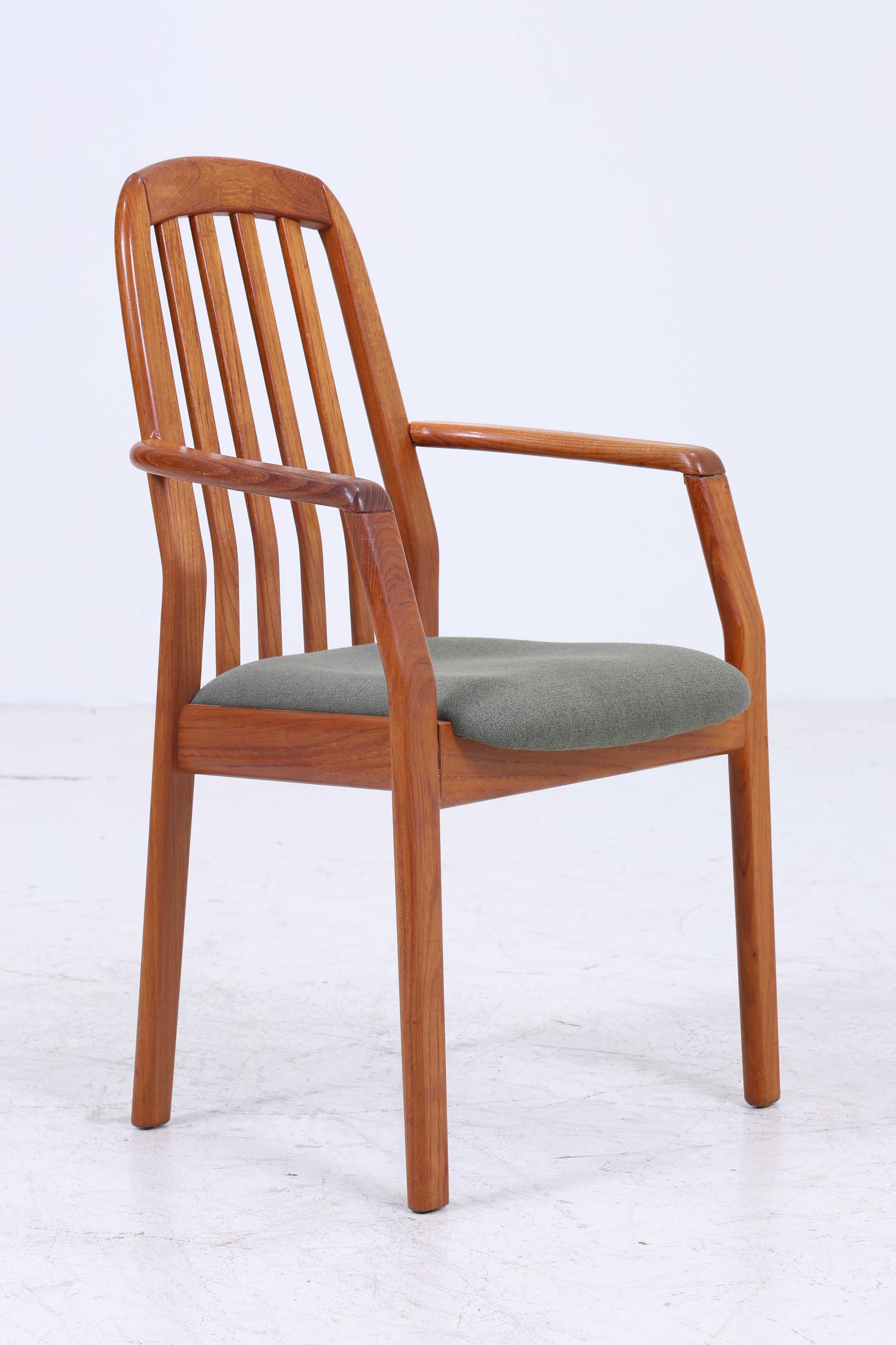 Vintage Teak Dyrlund Stuhl aus den 60ern| Mid Century Armlehnenstuhl 70er Jahre | Retro Küchenstuhl