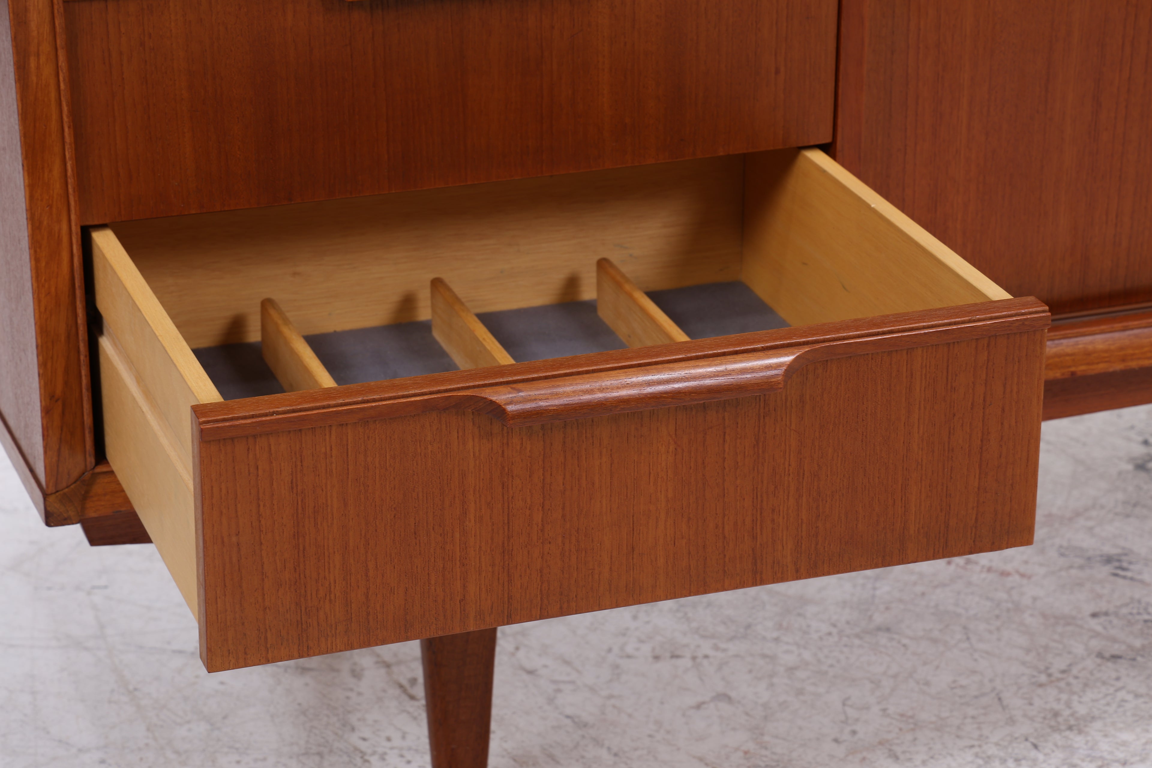 Vintage Teak Sideboard | Mid Century Anrichte | Danish Design