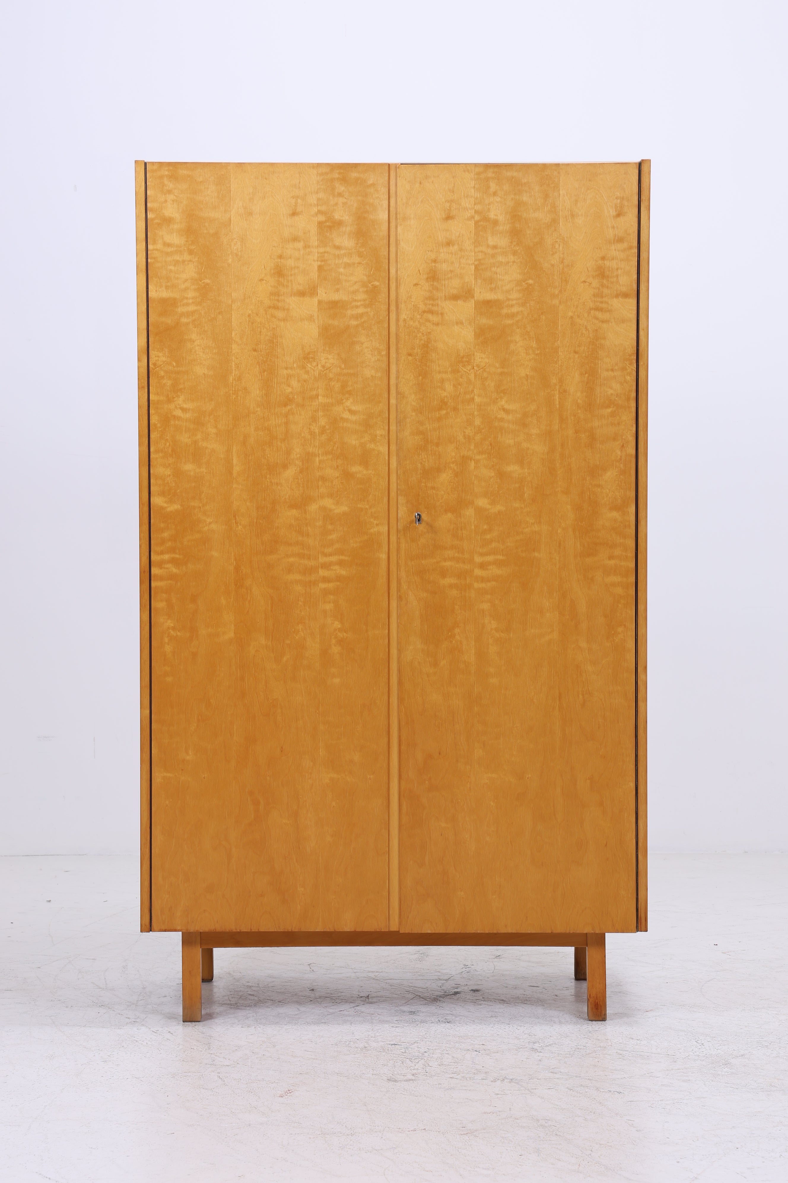 Vintage Hellerau Kleiderschrank | Mid Century Birke Wäscheschrank| DDR Design