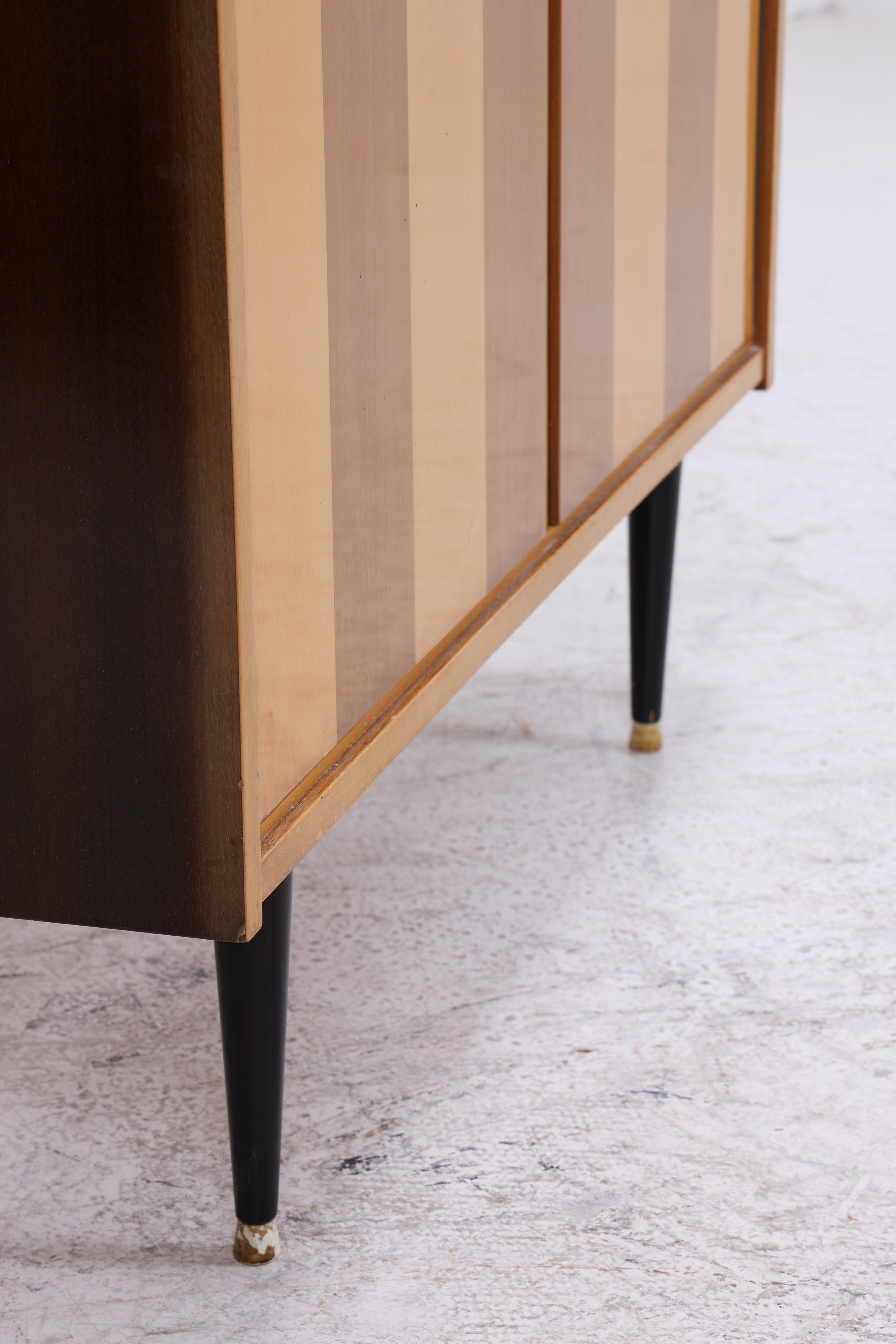 Vintage Vitrine | Mid Century Glasschrank | 50er 60er Jahre