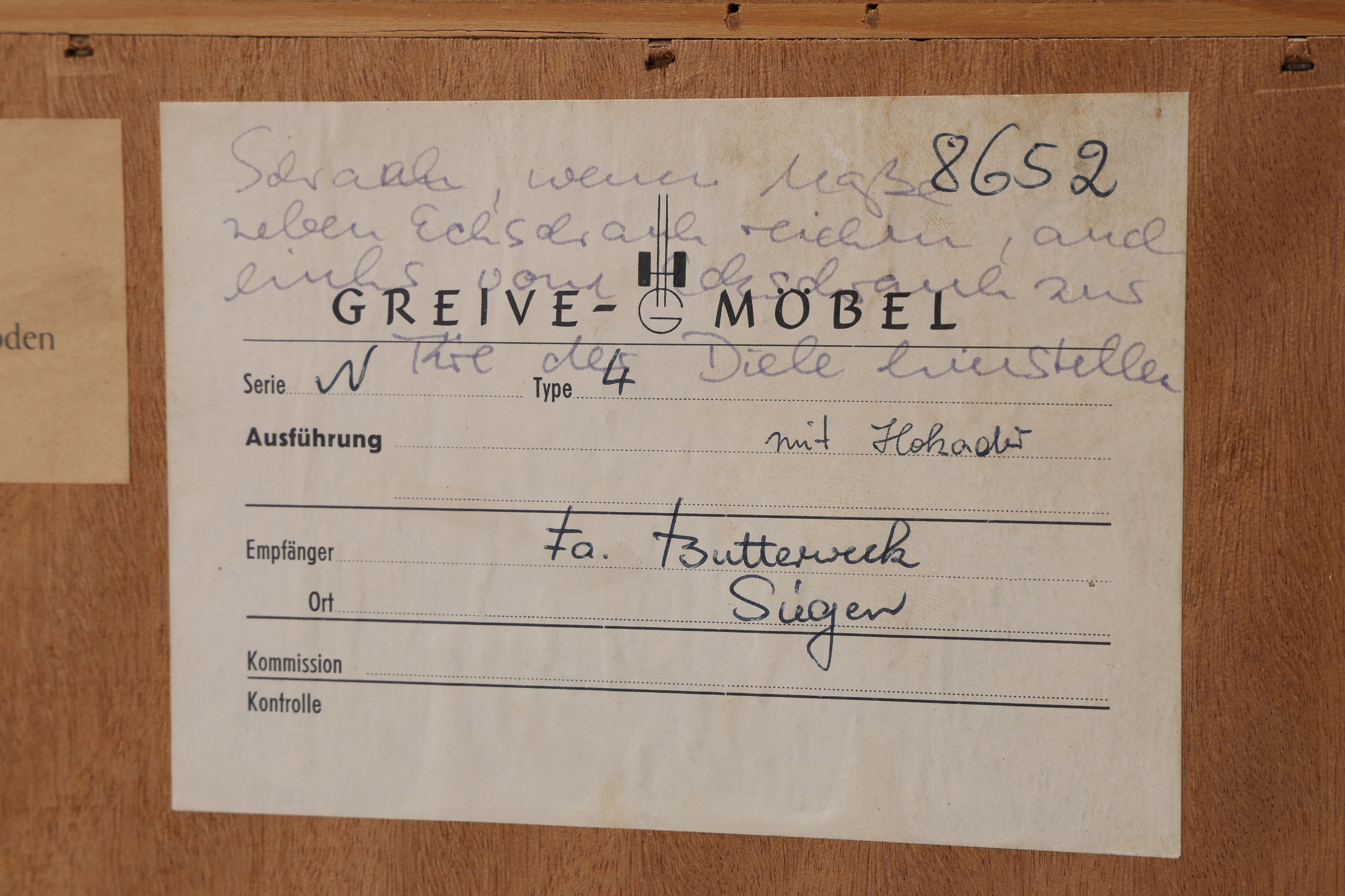 Vintage Wäscheschrank | Mid Century Schrank | 50er 60er Jahre