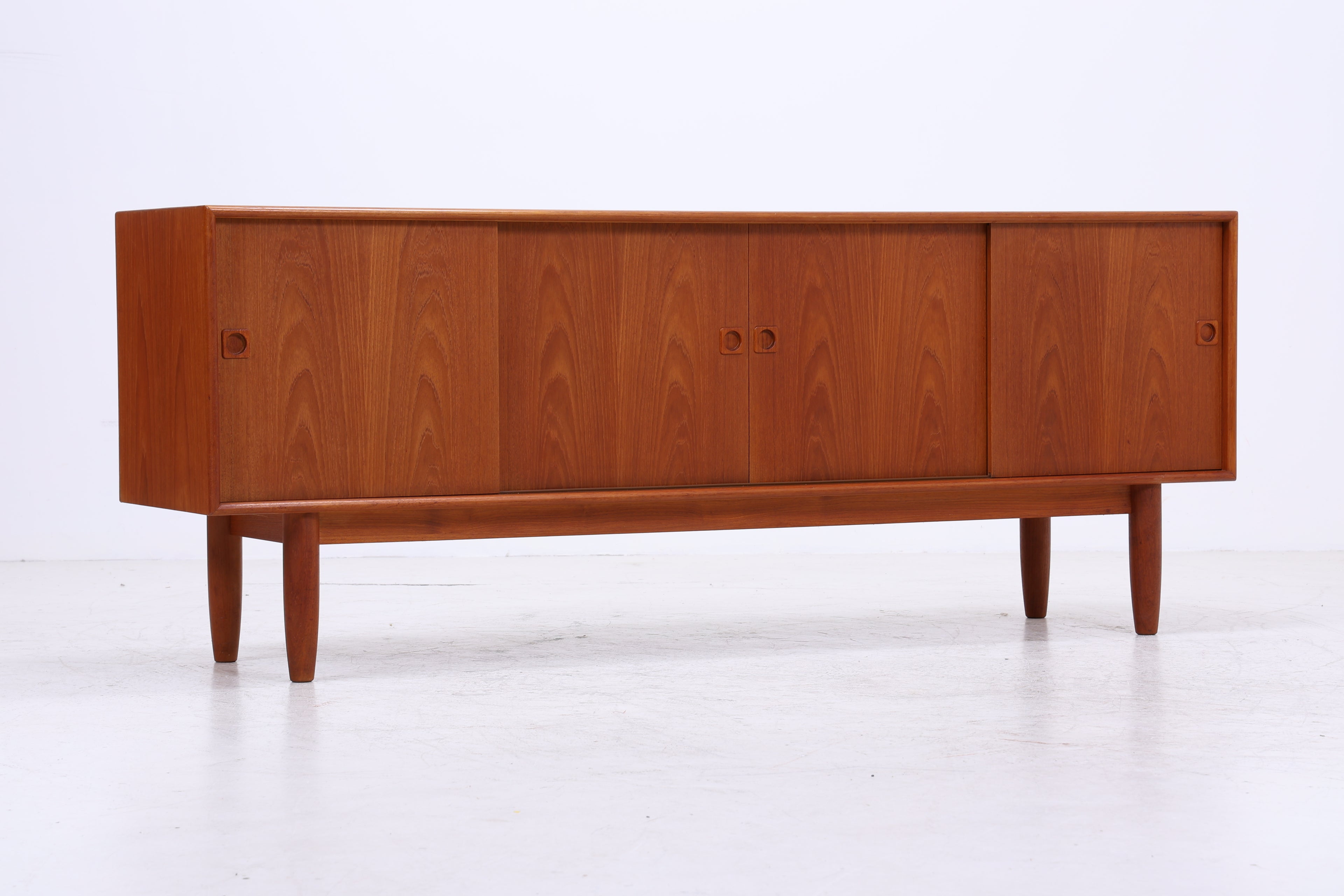 Vintage Teak Sideboard | Danish Design | Mid Century Anrichte