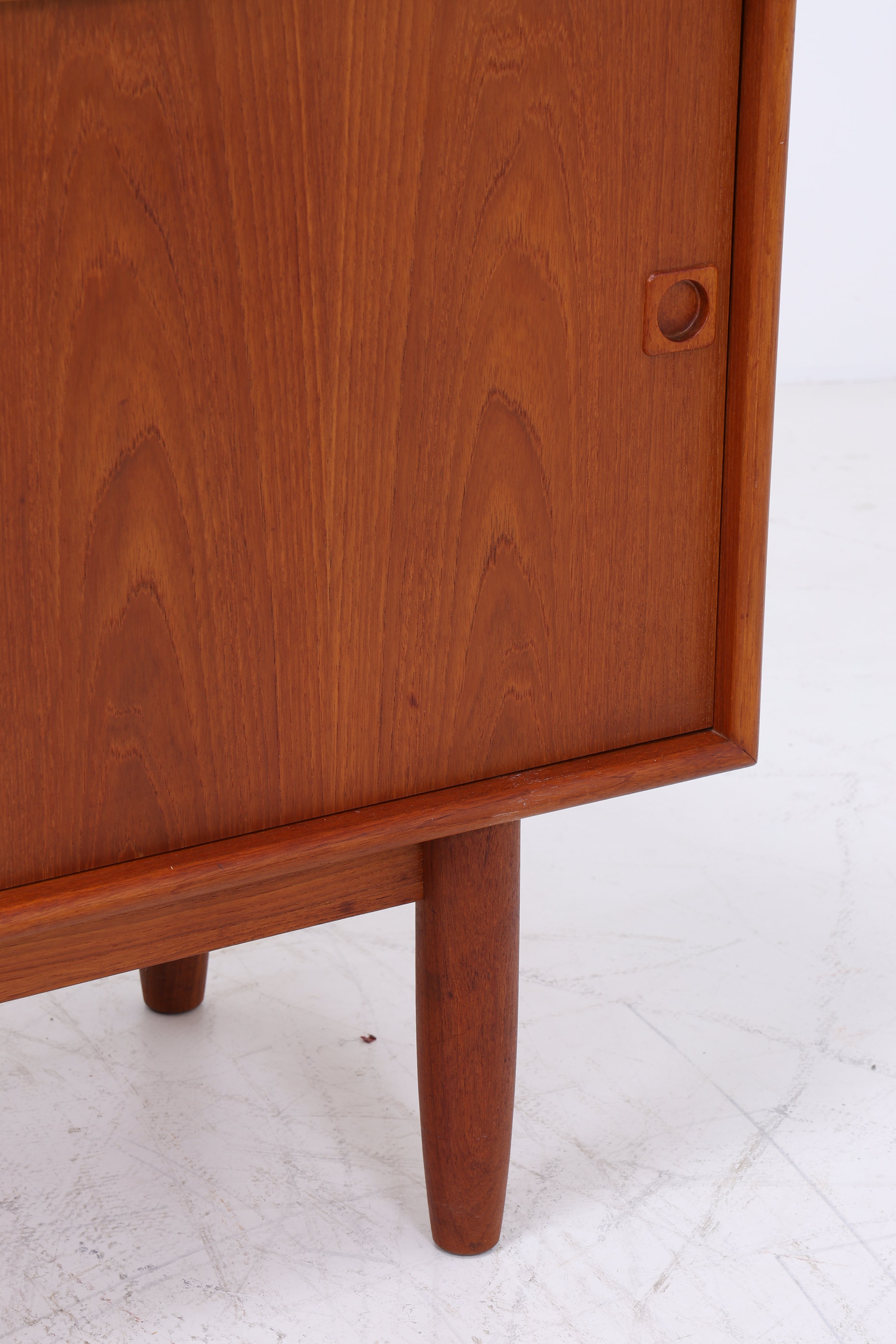 Vintage Teak Sideboard | Danish Design | Mid Century Anrichte