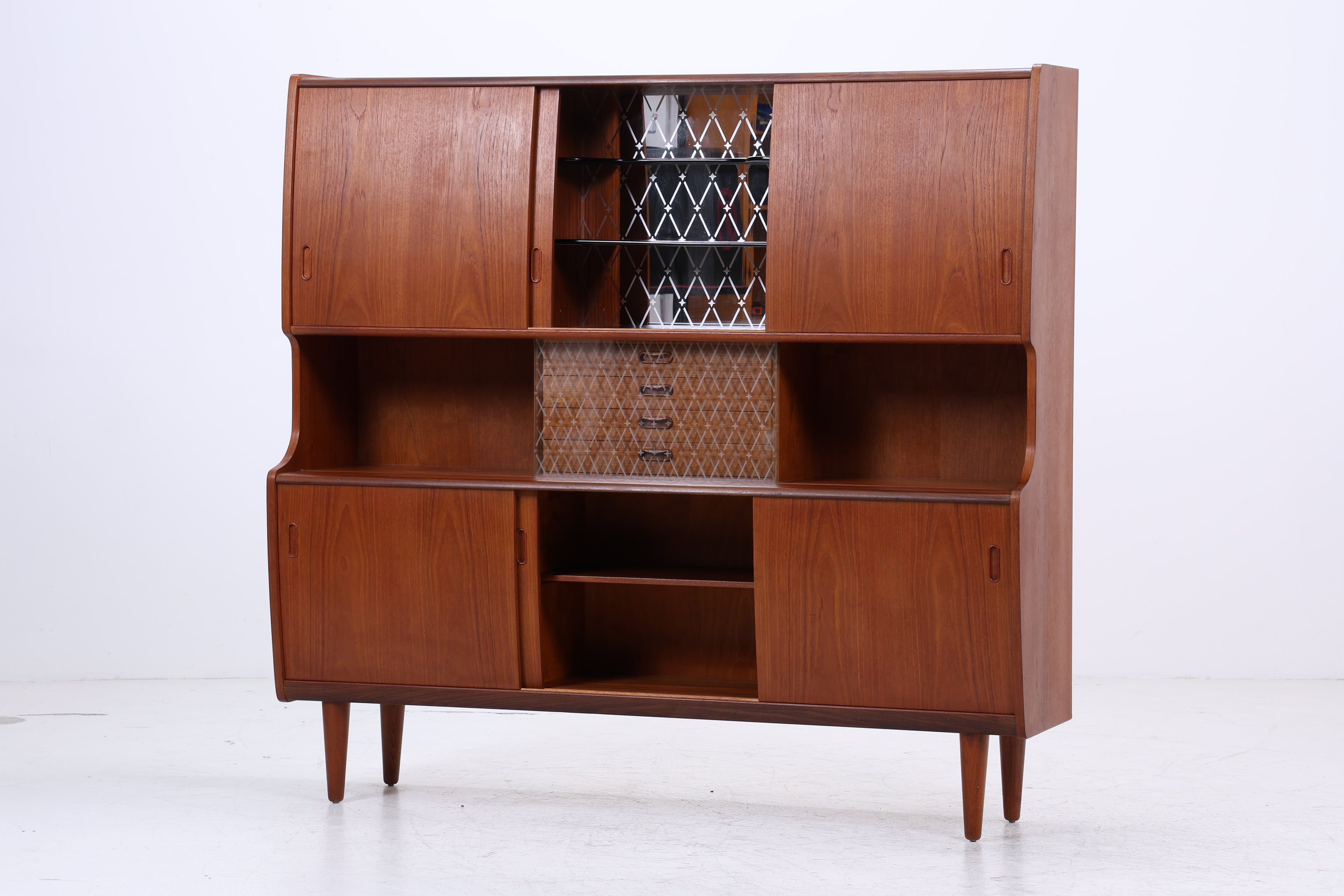 Dänisches Highboard aus Teakholz von Poul M. Jessen, Viby Denmark – Mid Century Danish Design 1960s Vintage Sideboard