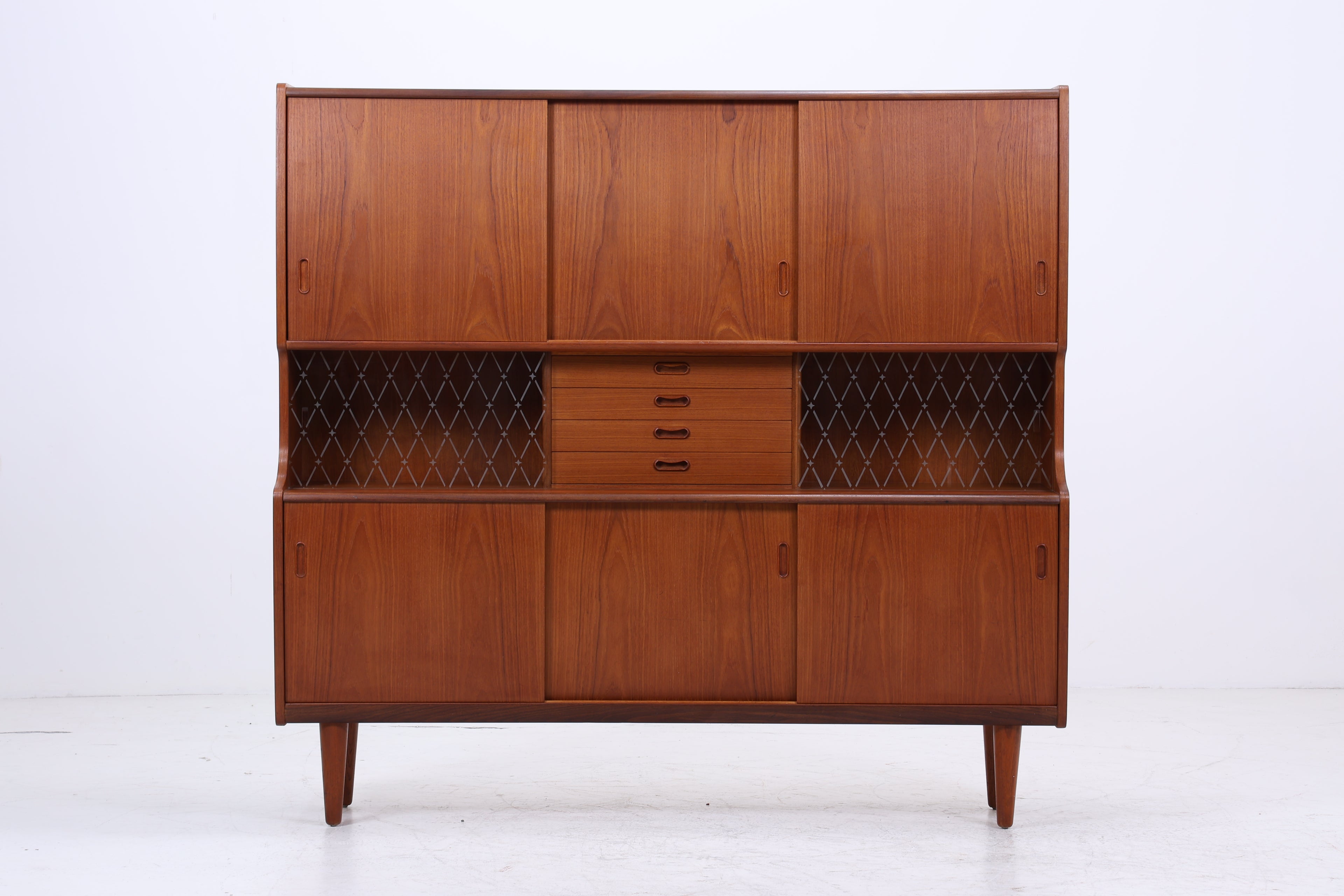 Dänisches Highboard aus Teakholz von Poul M. Jessen, Viby Denmark – Mid Century Danish Design 1960s Vintage Sideboard