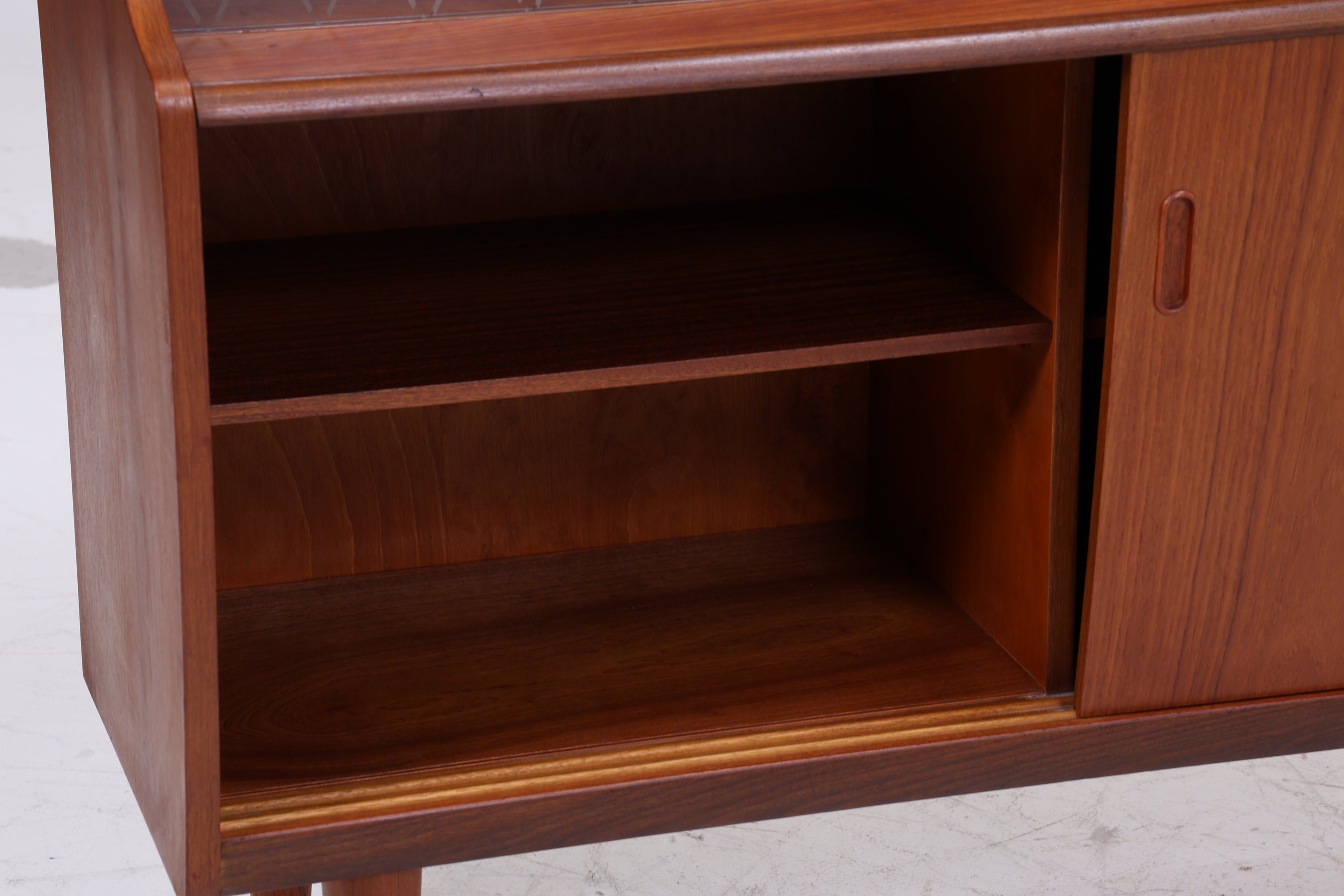 Dänisches Highboard aus Teakholz von Poul M. Jessen, Viby Denmark – Mid Century Danish Design 1960s Vintage Sideboard