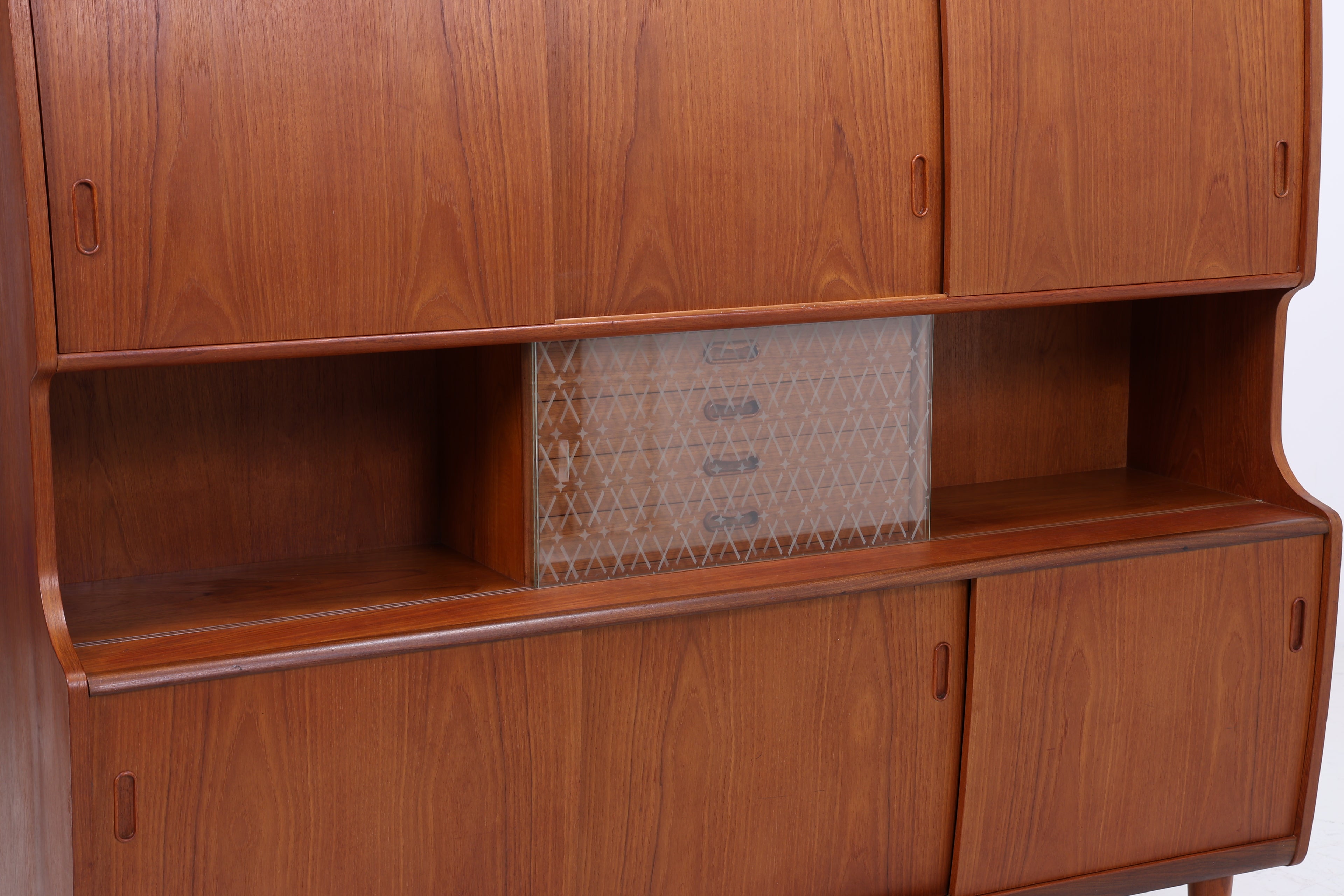 Dänisches Highboard aus Teakholz von Poul M. Jessen, Viby Denmark – Mid Century Danish Design 1960s Vintage Sideboard
