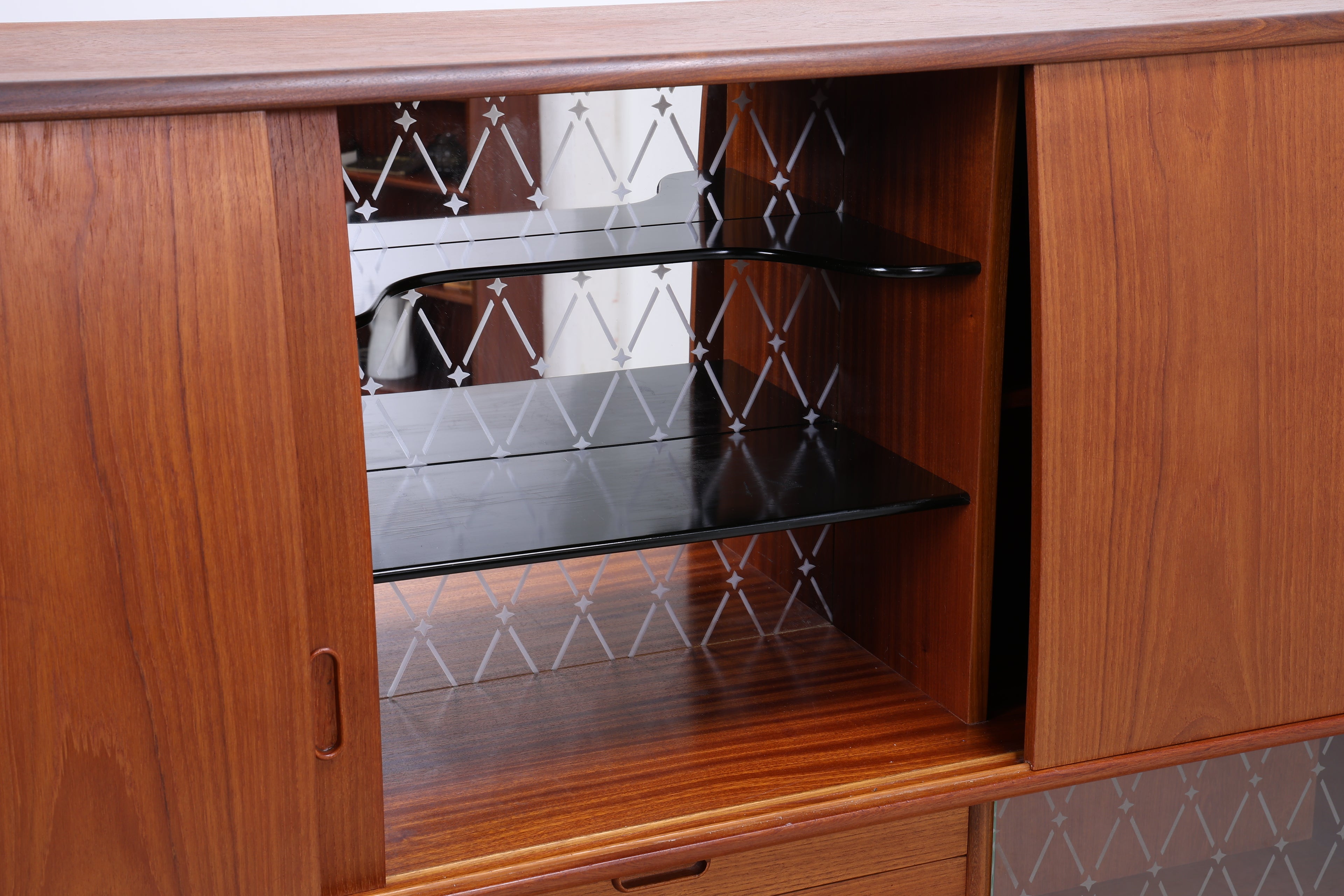 Dänisches Highboard aus Teakholz von Poul M. Jessen, Viby Denmark – Mid Century Danish Design 1960s Vintage Sideboard