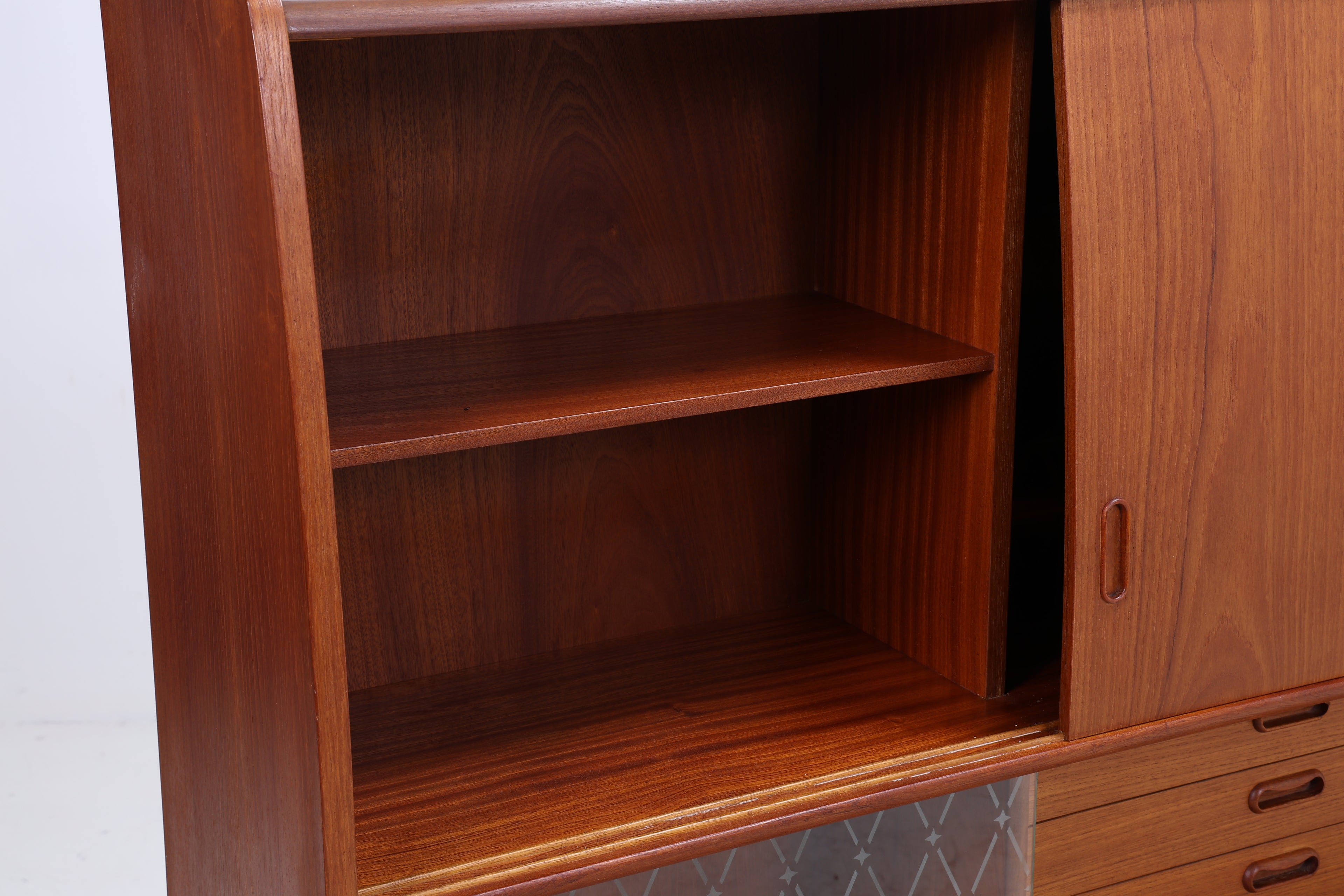 Dänisches Highboard aus Teakholz von Poul M. Jessen, Viby Denmark – Mid Century Danish Design 1960s Vintage Sideboard