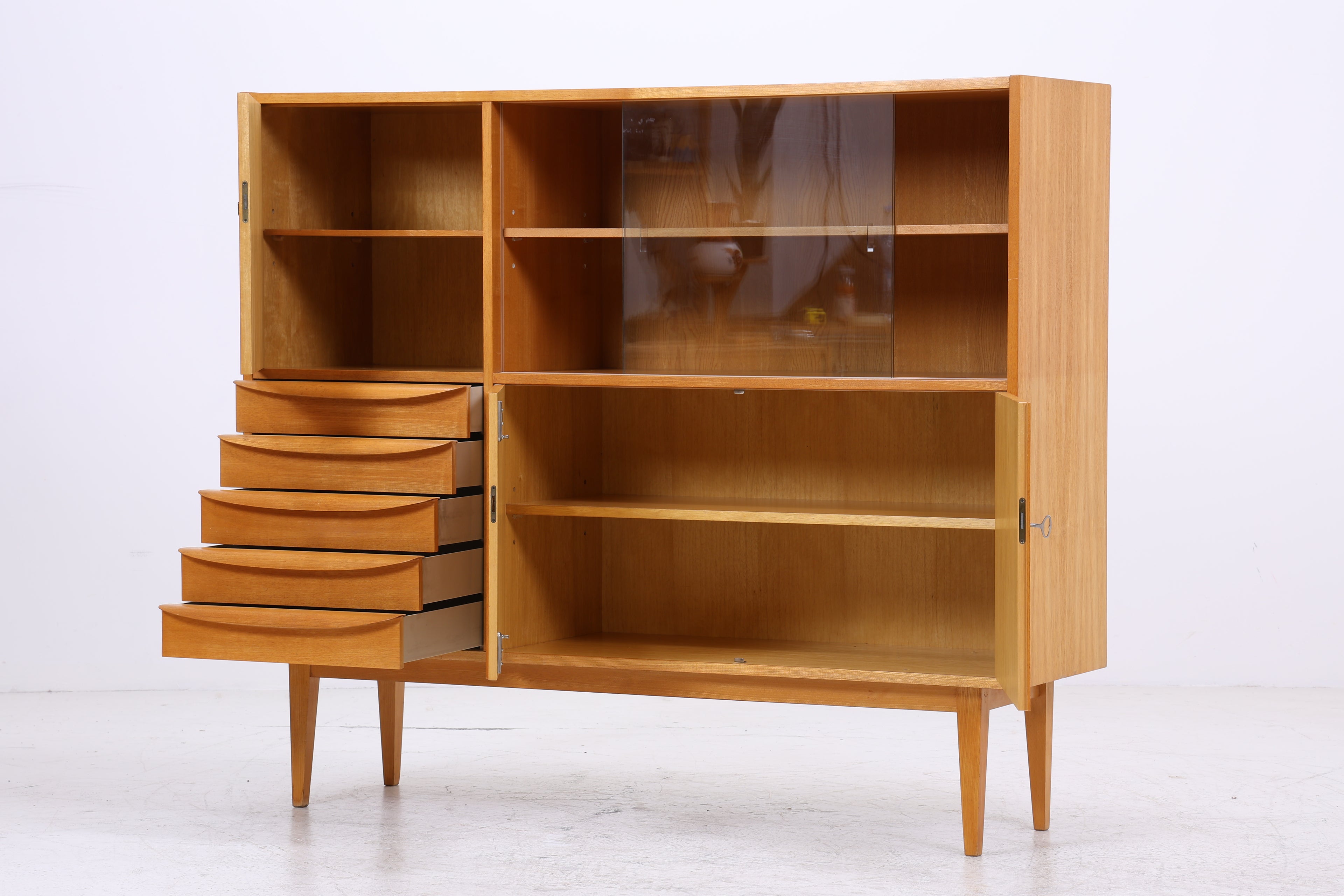 Vintage Highboard 602 von Franz Ehrlich | Hellerau Vitrine | Mid Century Schrank