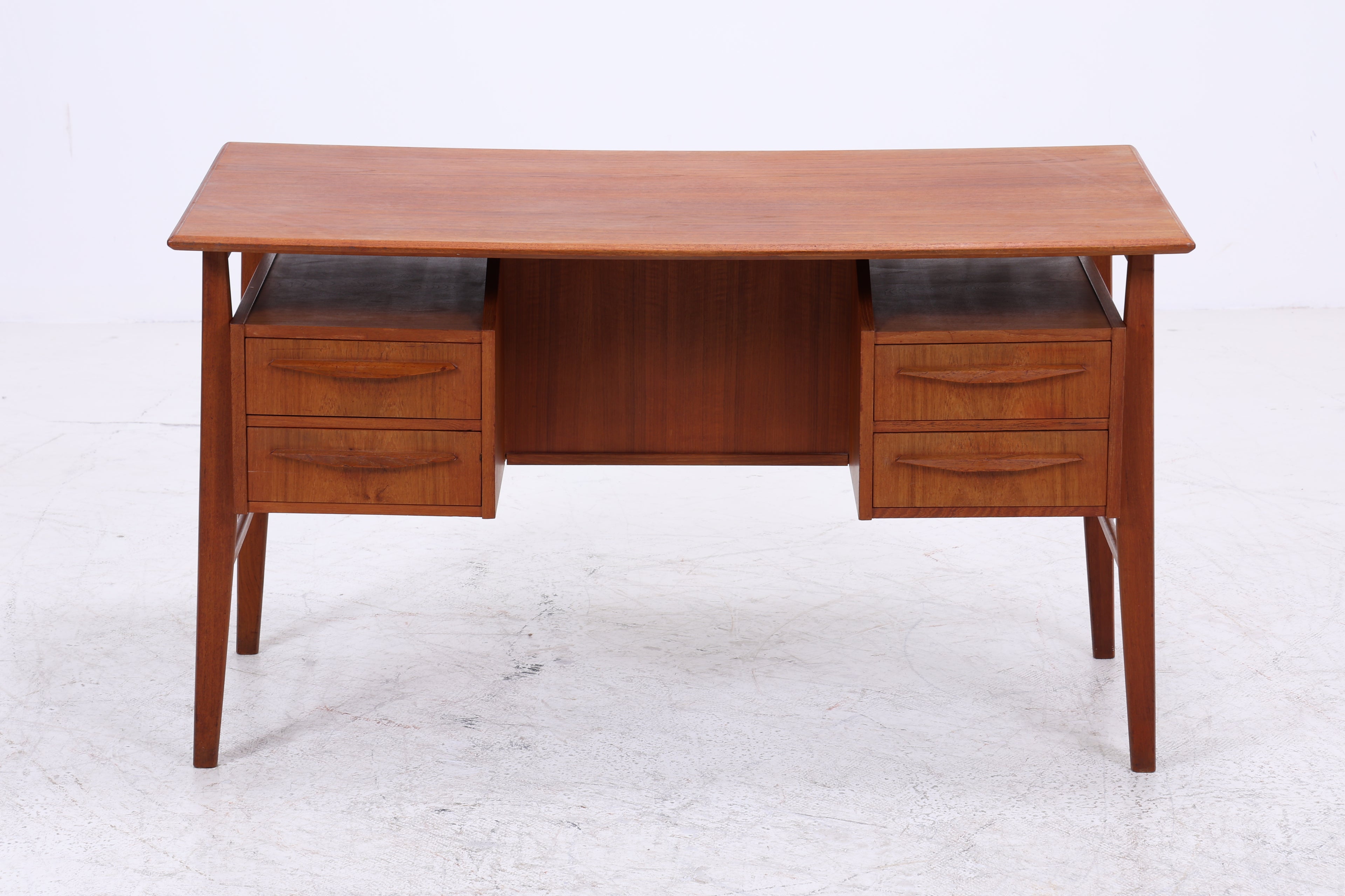 Vintage Teak Schreibtisch von Gunner Nielsen für Tibergaard | Mid Century Arbeitstisch | 60er Jahre