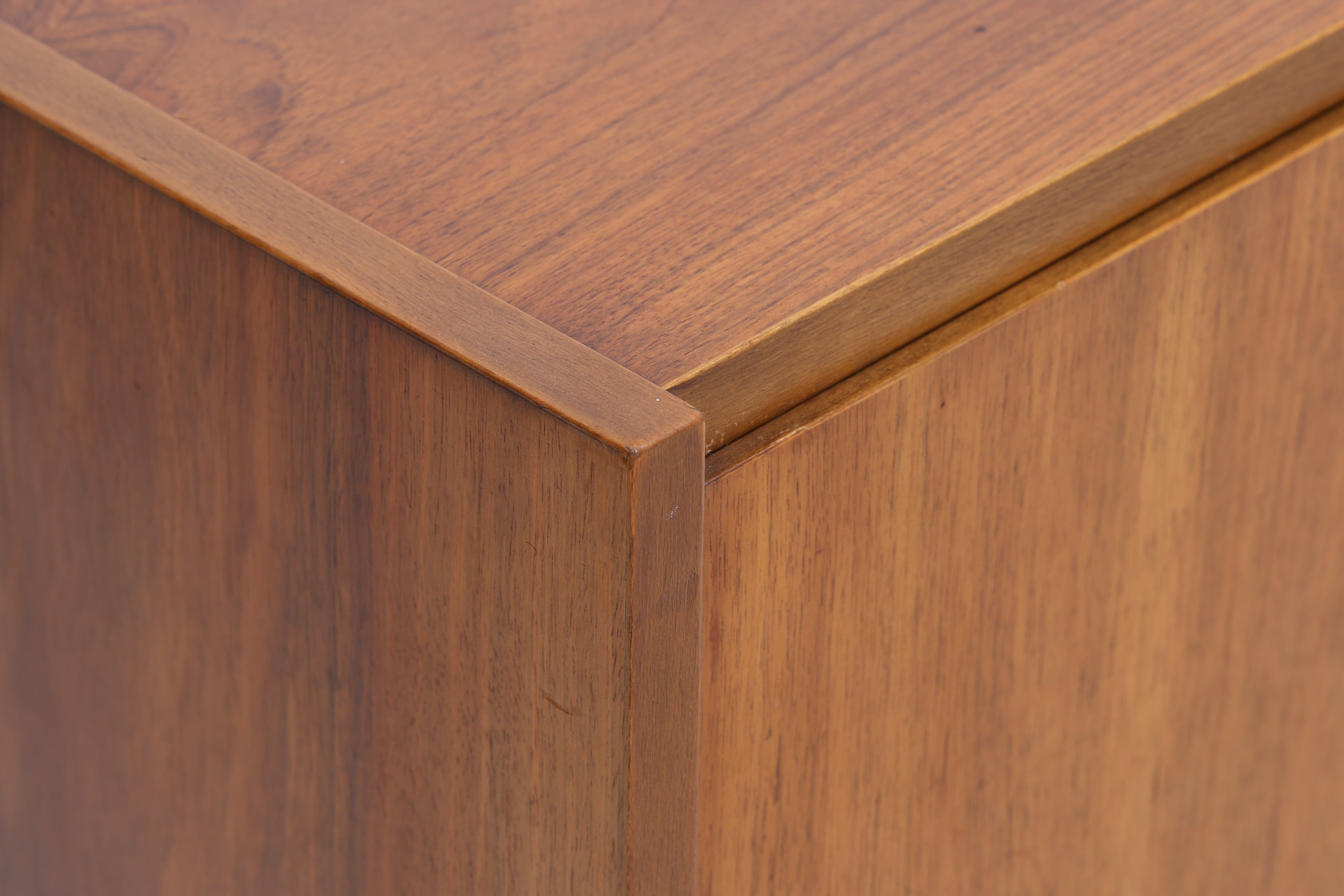 Vintage Nussbaum Sideboard | Mid Century Anrichte | 60er Jahre