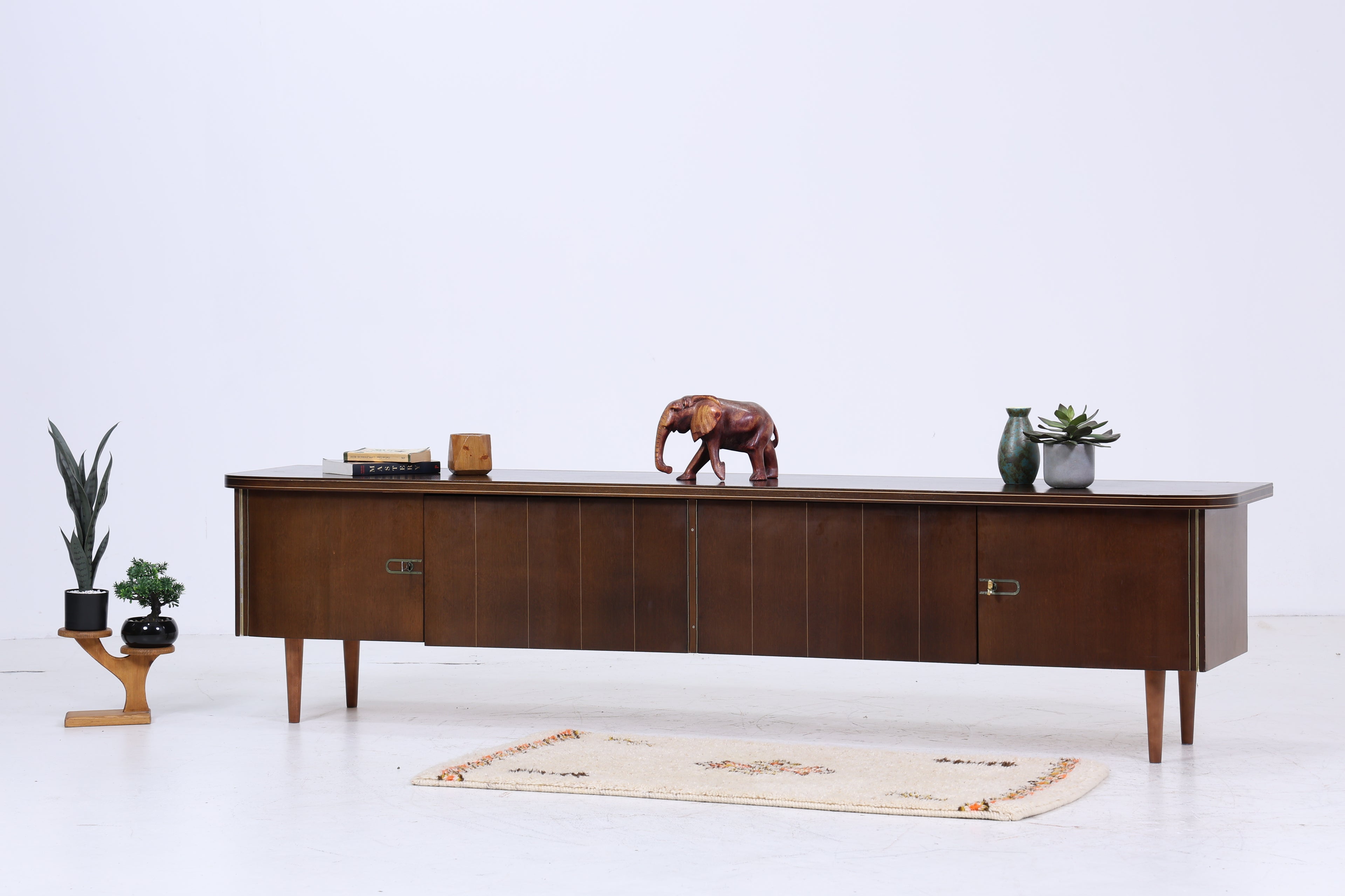 Dunkles Vintage Sideboard 60er Jahre | Mid Century TV Board mit Schubladen & Fächern Kommode Retro Holz Aufbewahrung