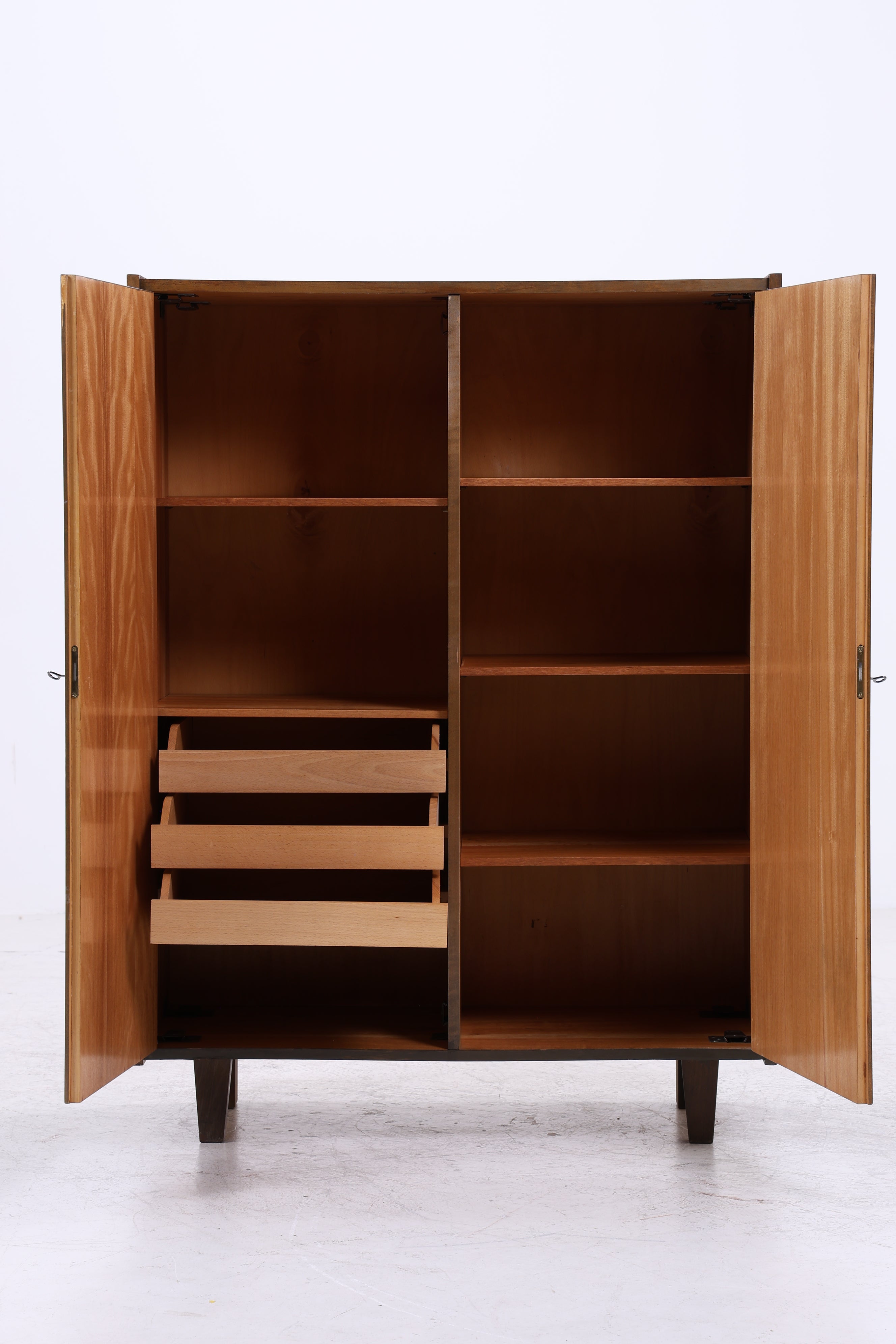 Vintage Wäscheschrank | Mid Century | 60er Jahre