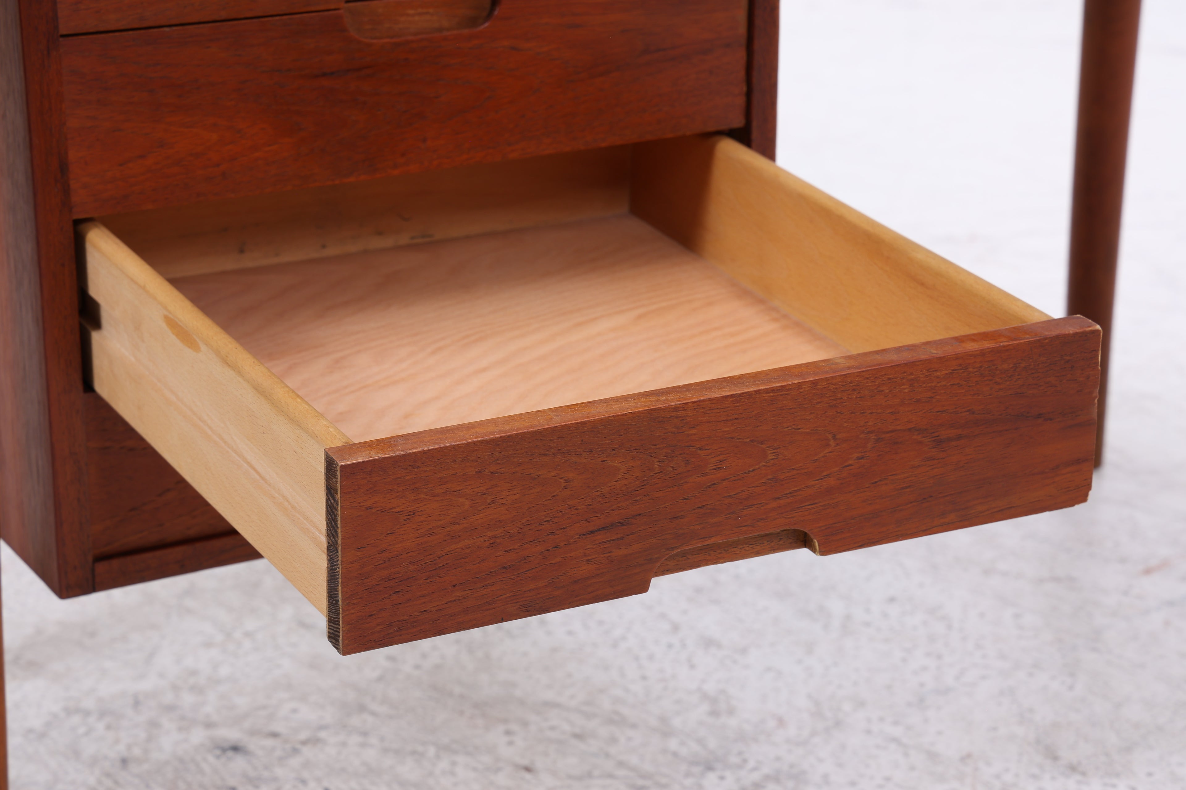 Vintage Teak Schreibtisch | Danish Design | Mid Century