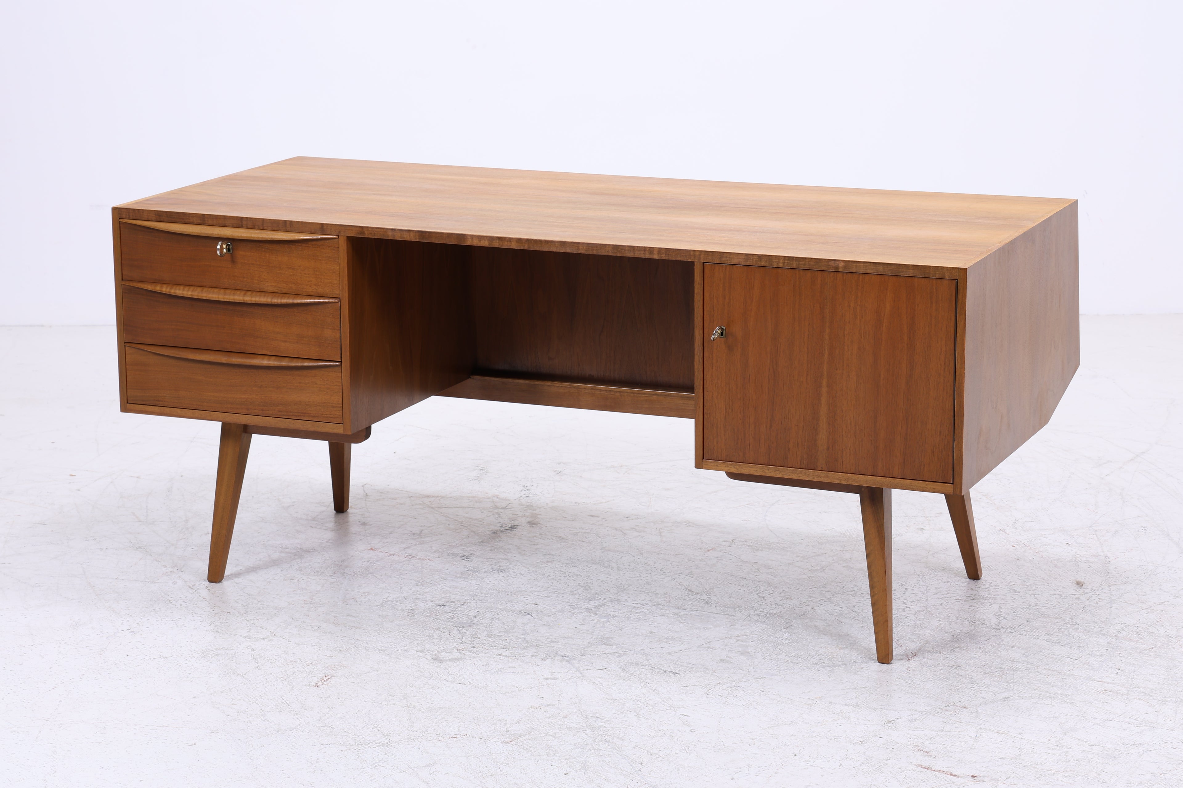 Vintage Schreibtisch | Hellerau Stil | Mid Century Design