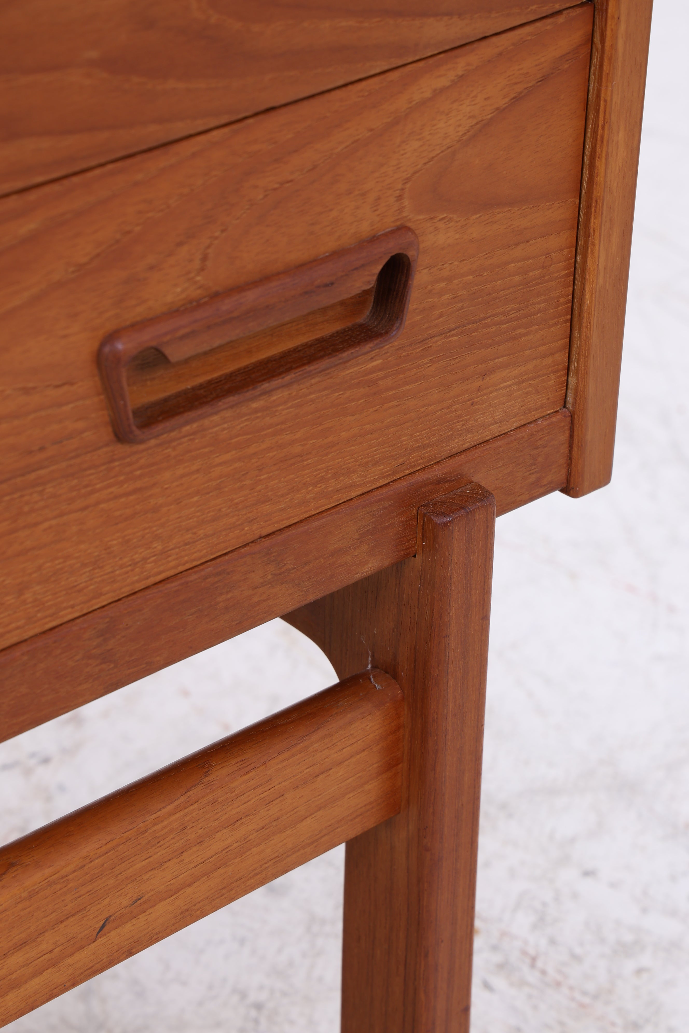 Arne Wahl Iversen Sekretär Modell 68 | Vintage Teak | Danish Design