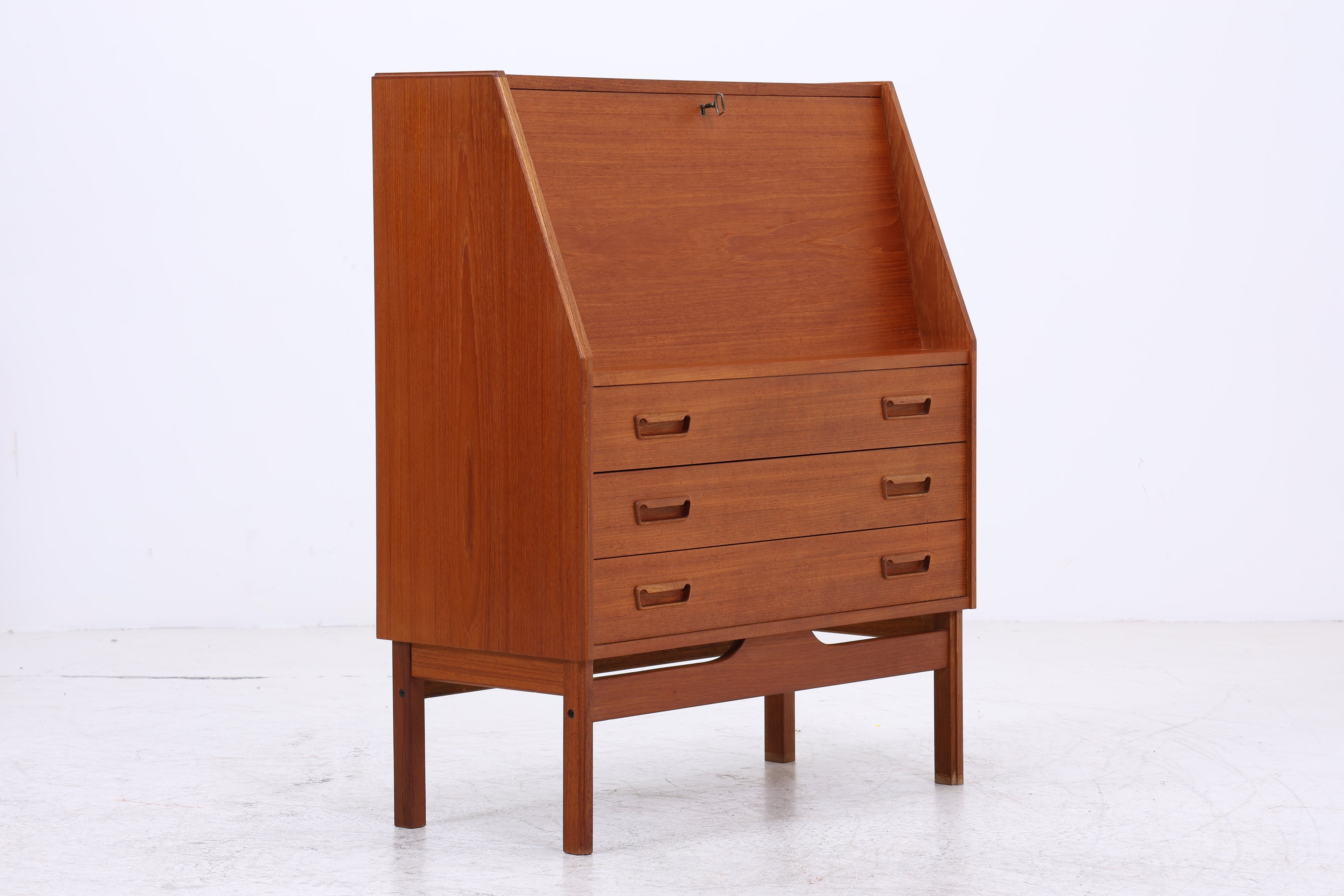 Dyrlund Sekretär | Vintage Teak | Danish Design
