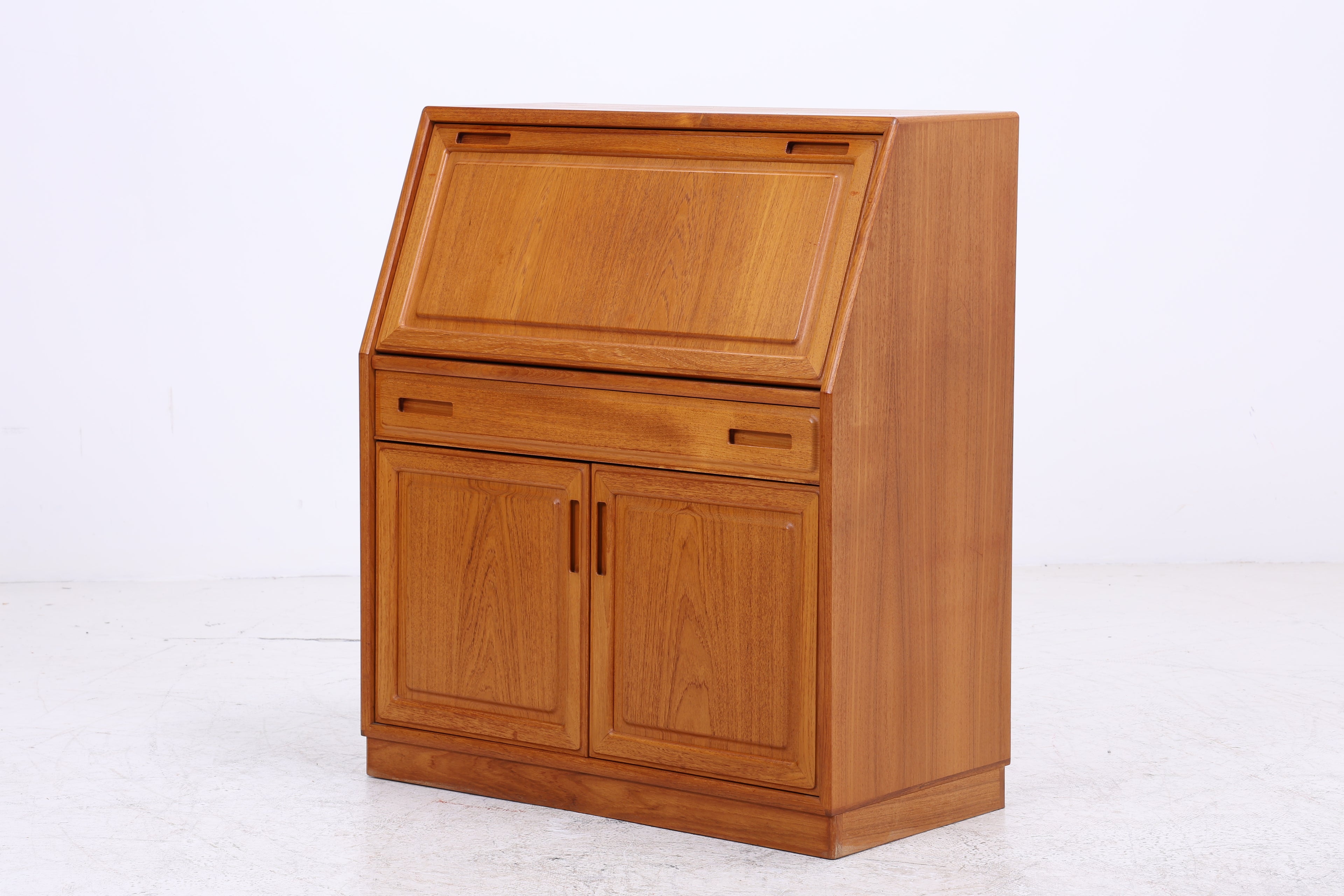 Dyrlund Teak Sekretär | Vintage Schreibschrank | Danish Design