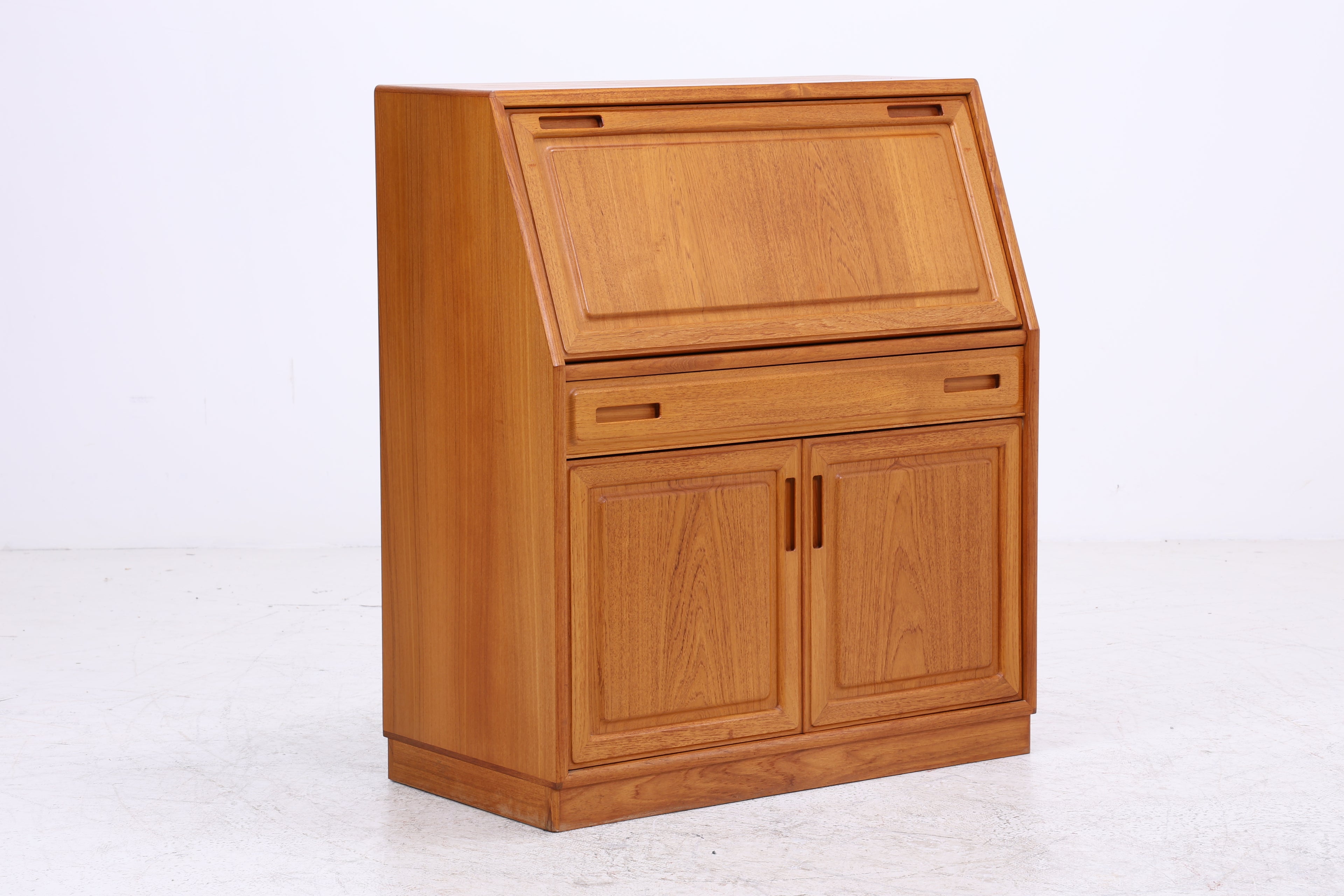 Dyrlund Teak Sekretär | Vintage Schreibschrank | Danish Design