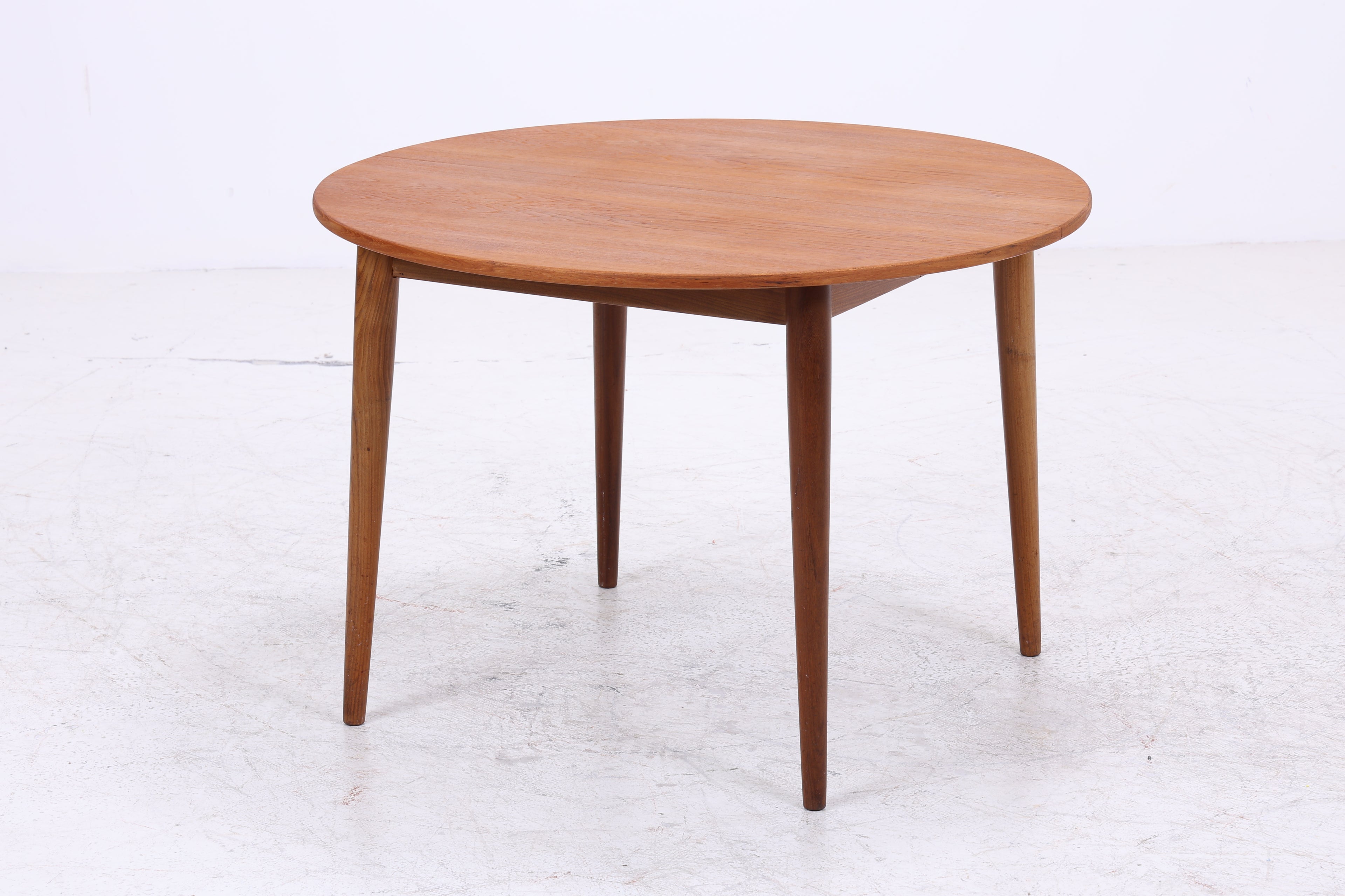 Vintage Teak Esstisch | Runder Esstisch | Danish Design