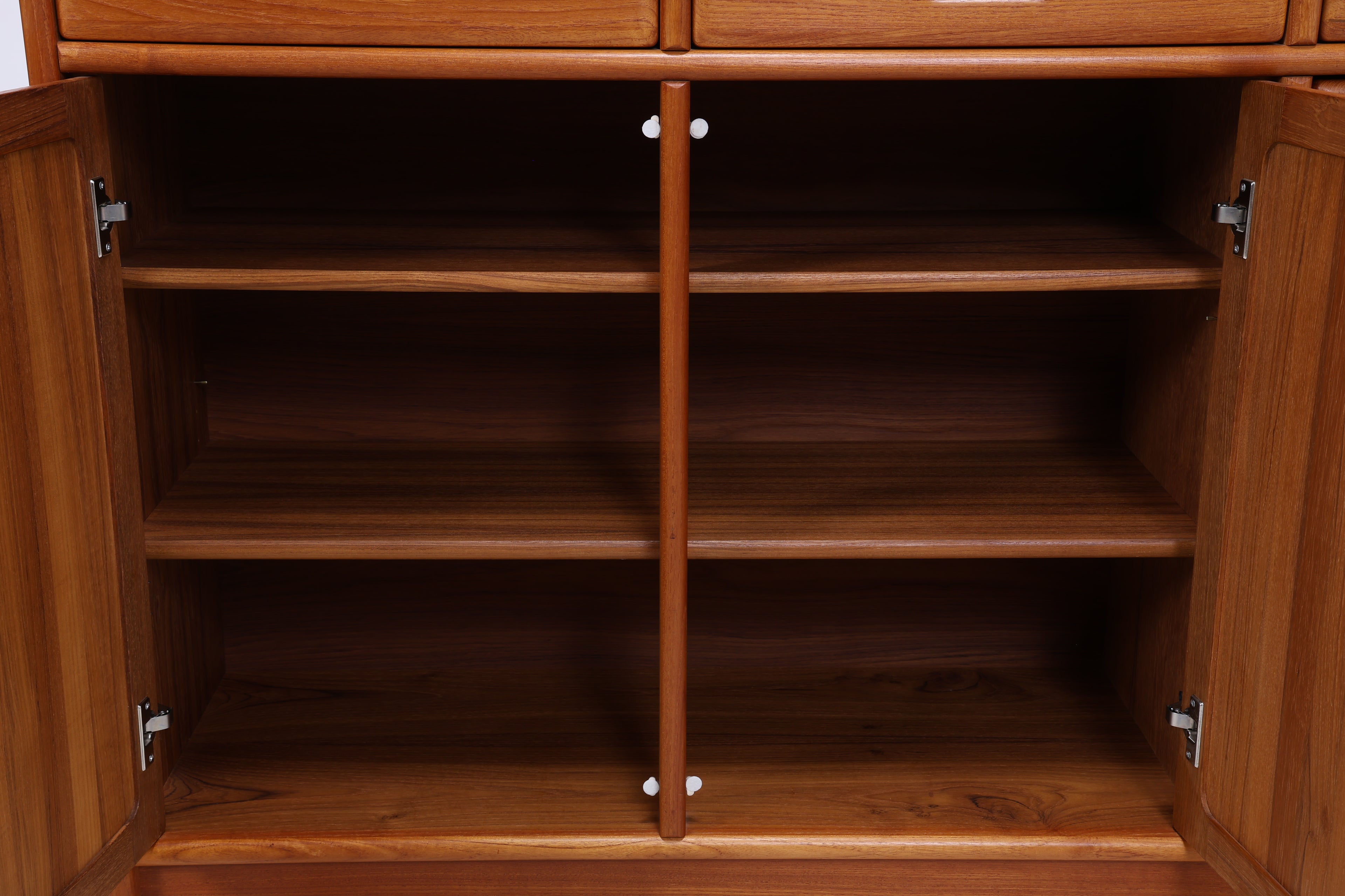 Dyrlund Teak Schrank | Vintage Highboard | Danish Design
