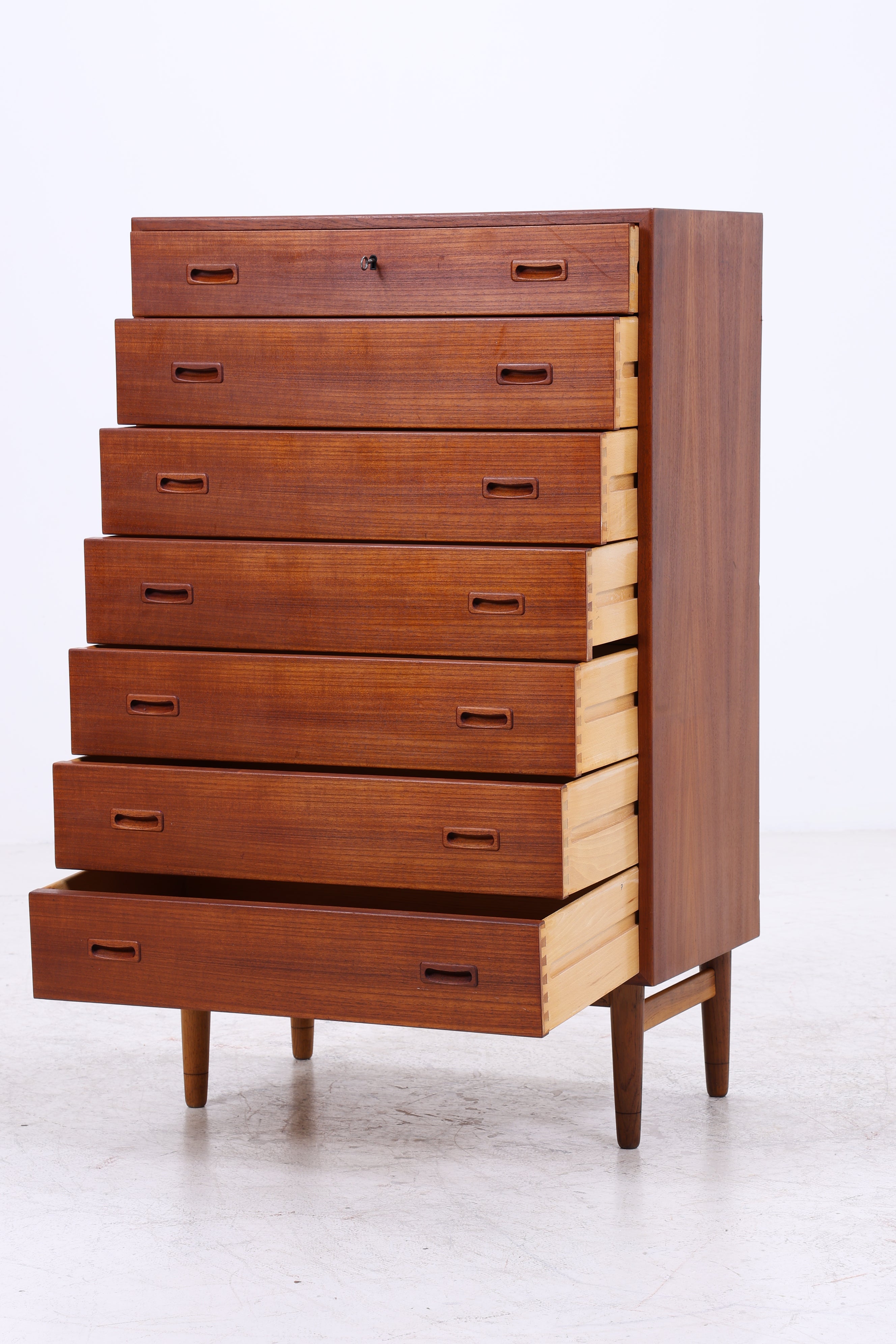 Vintage Teak Tallboy | Mid Century Kommode | 7 Schubladen