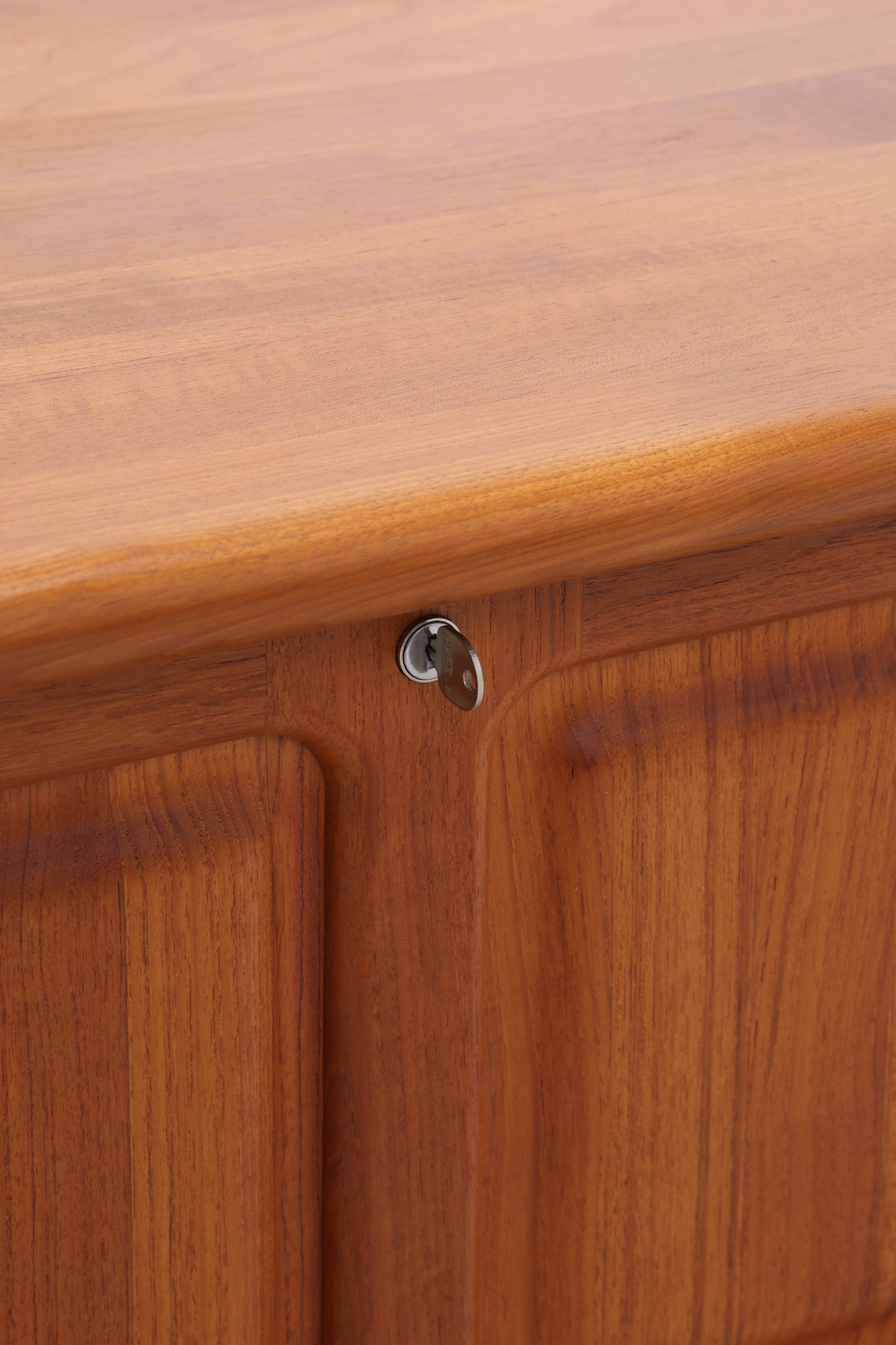 Dyrlund Teak Truhe | Vintage Mid Century | 60er Jahre