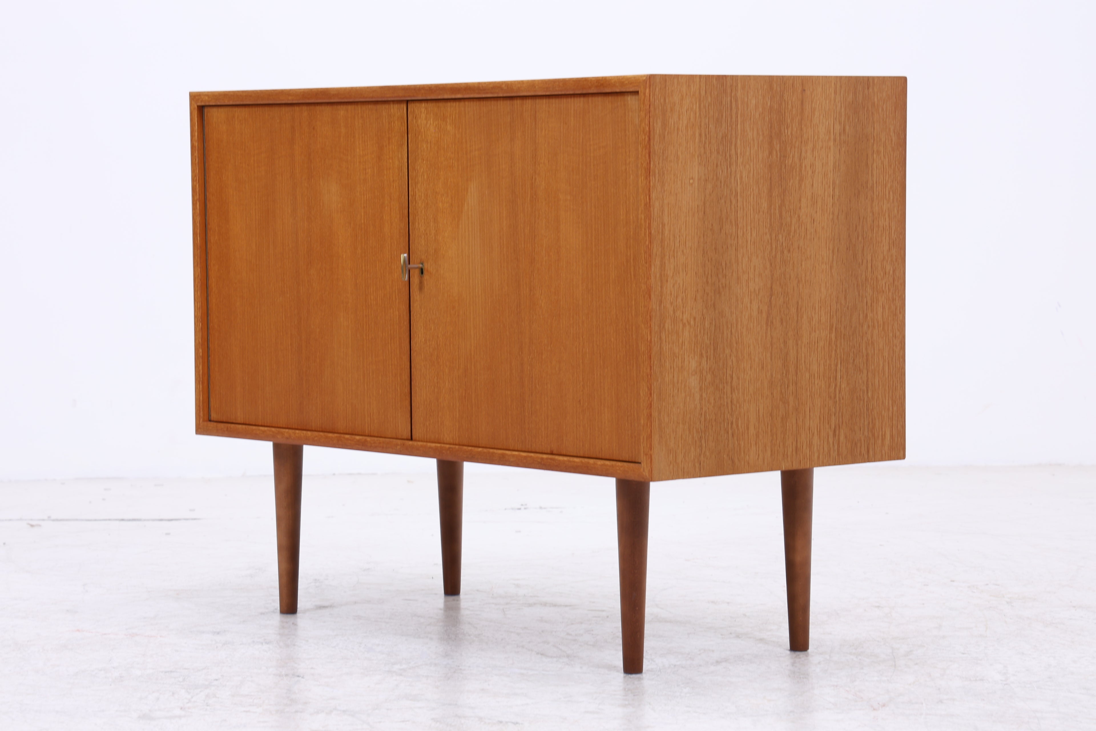Vintage Teak Kommode | Mid Century | 2 Türen | Danish Design