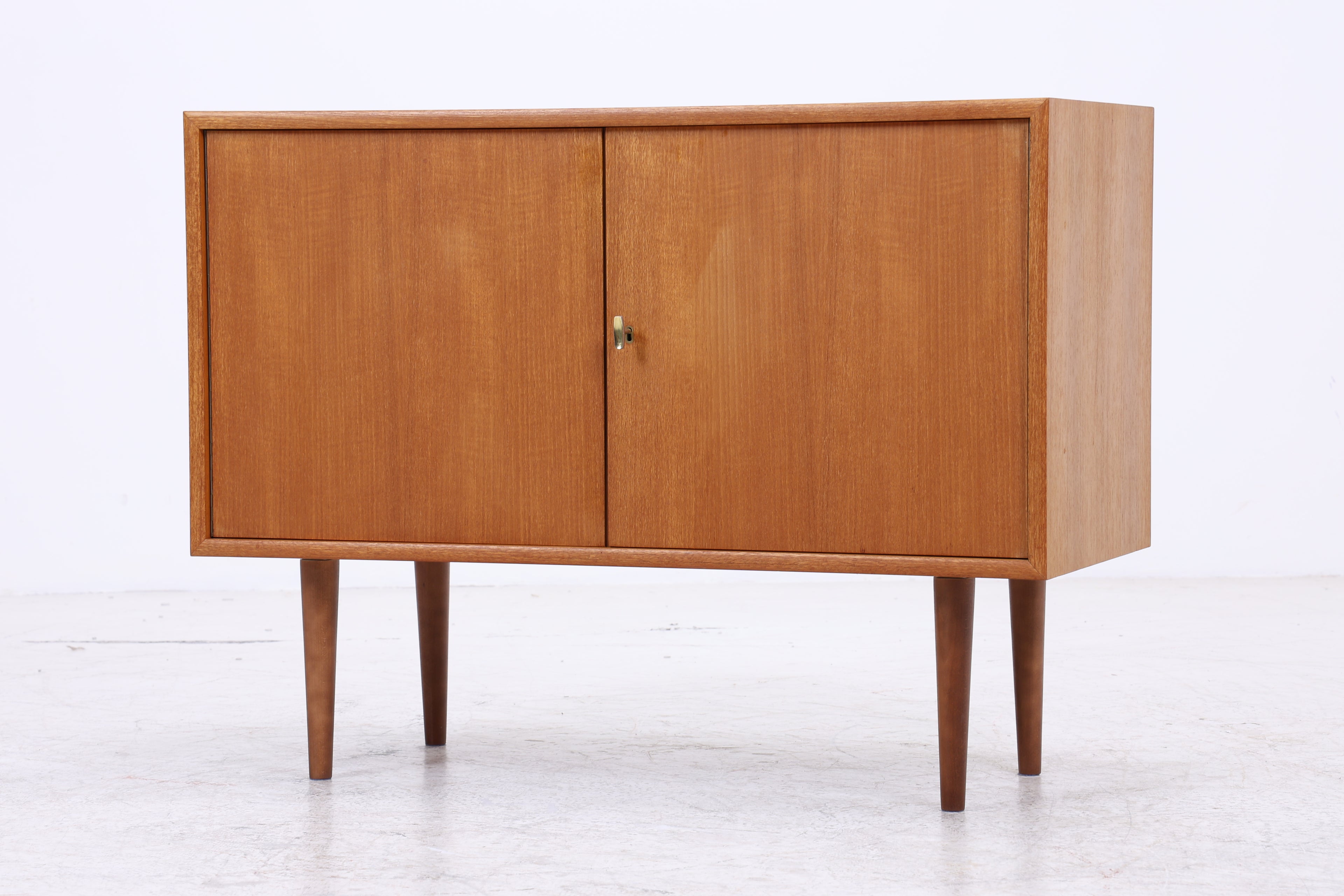 Vintage Teak Kommode | Mid Century | 2 Türen | Danish Design