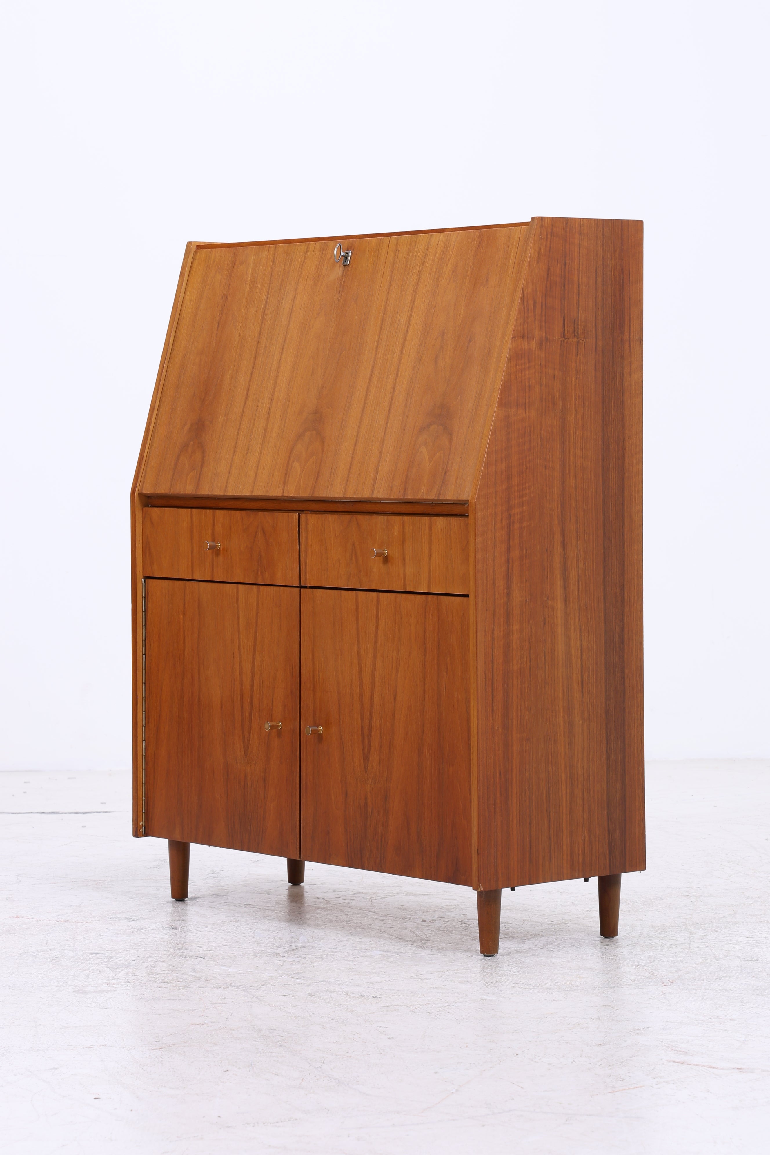 Vintage Nussbaum Sekretär | Mid Century | 60er Jahre