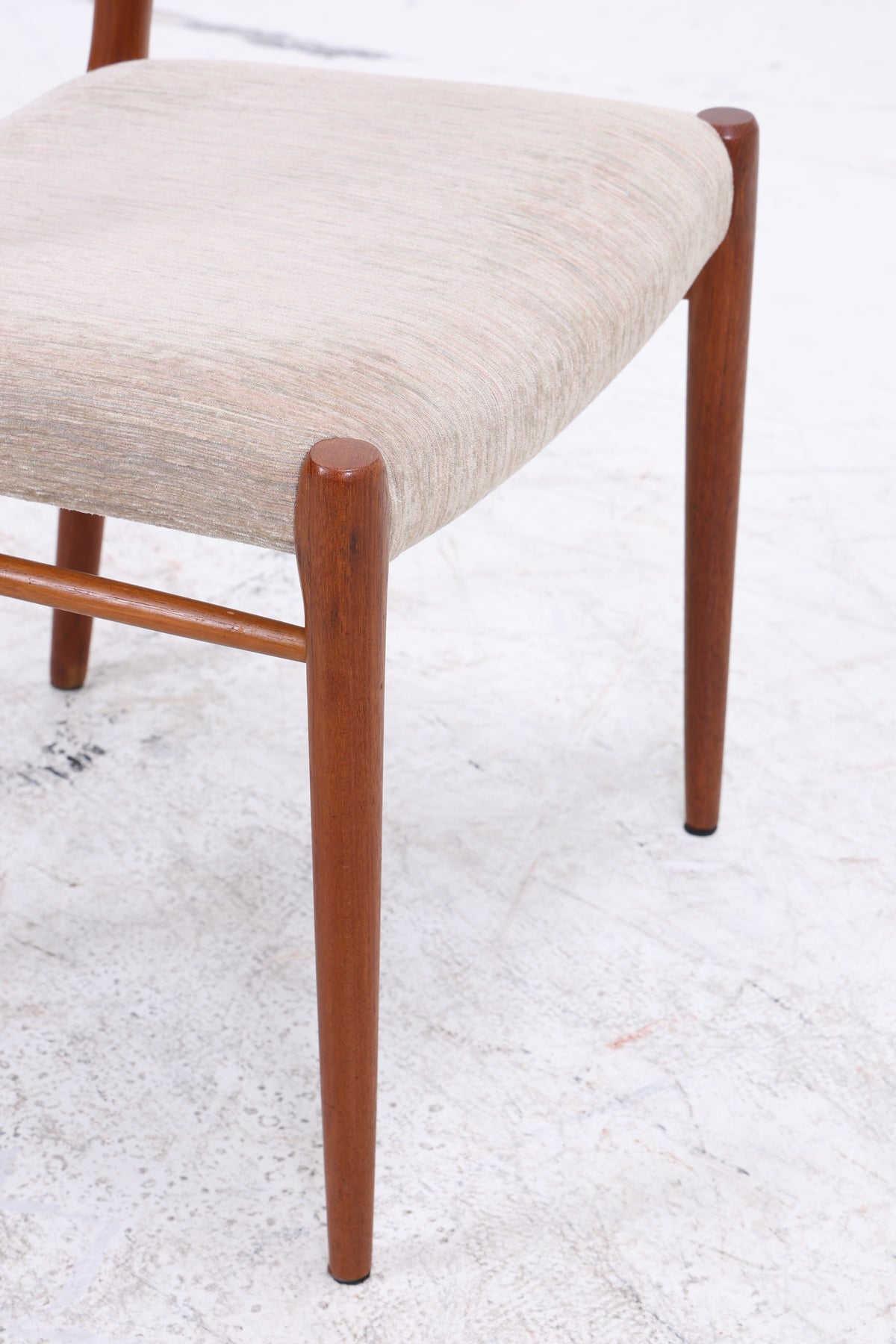 Niels Otto Møller Nr. 75 | 4er Set Stühle | Teak | J.L. Møllers