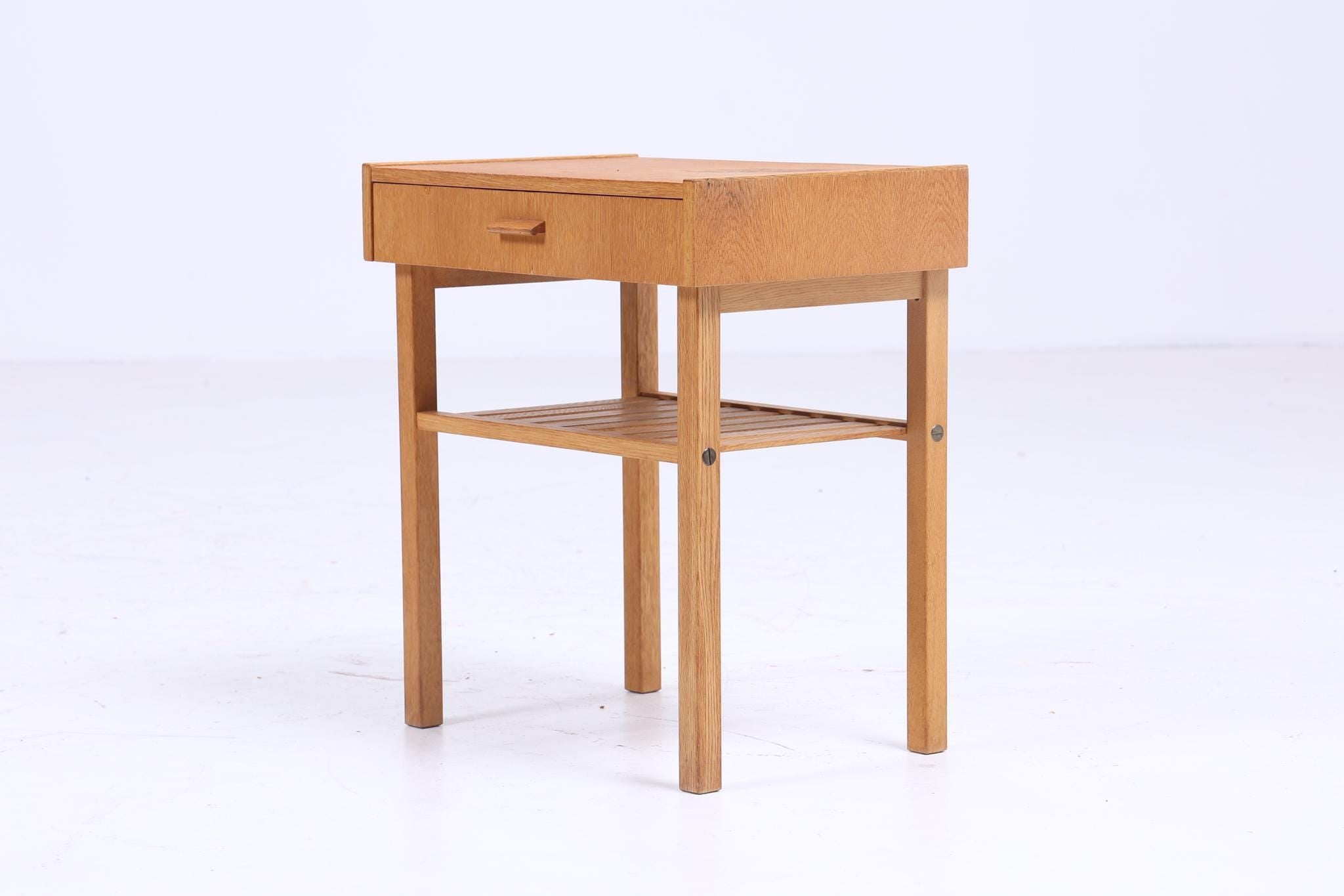 Scandinavian oak side table | Mid-century coffee table | Telephone table 1960s