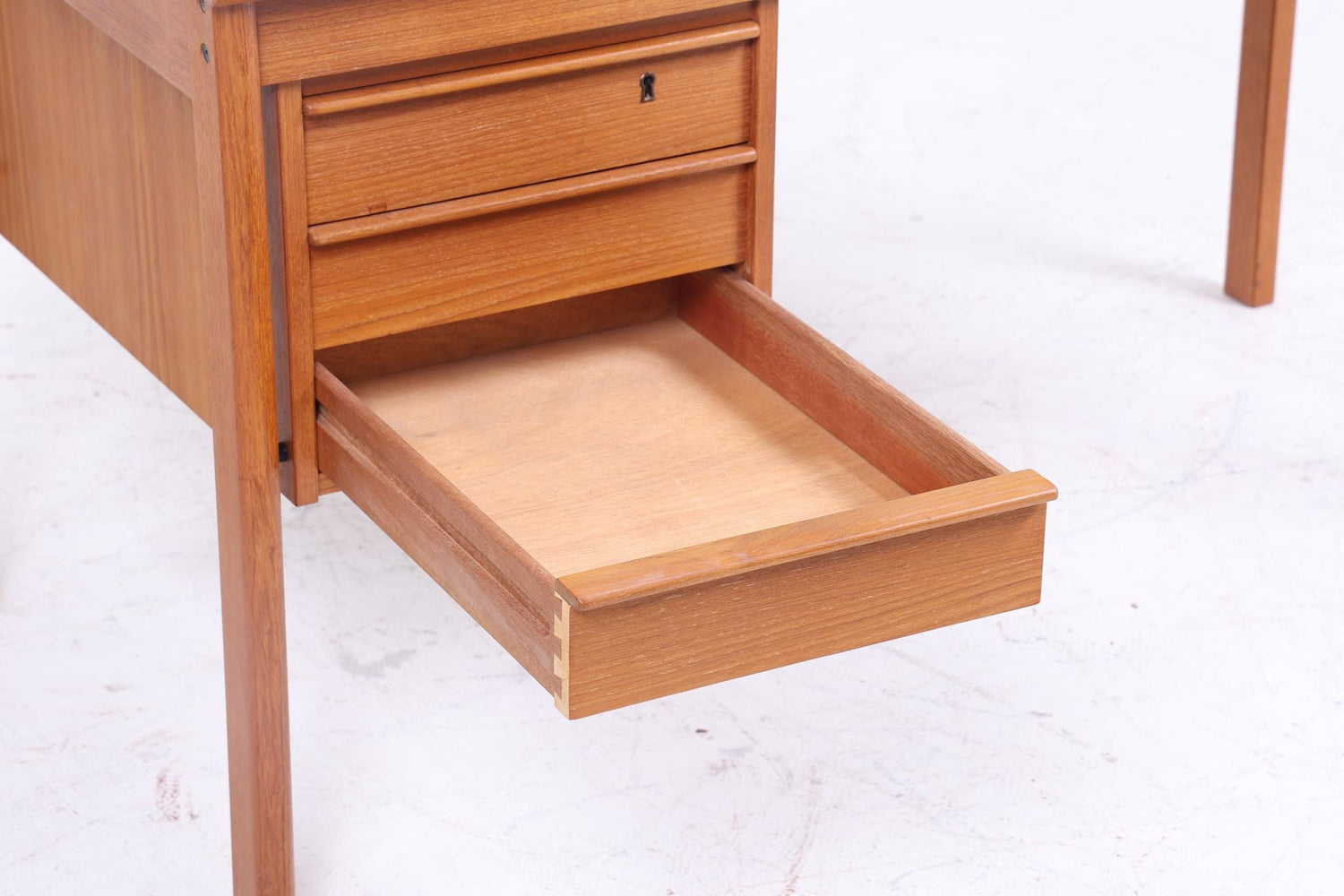 Teak Schreibtisch designed by Peter Lovig Nielsen | Mid Century Schubladen Vintage Arbeitstisch Bürotisch Tisch Retro Holz