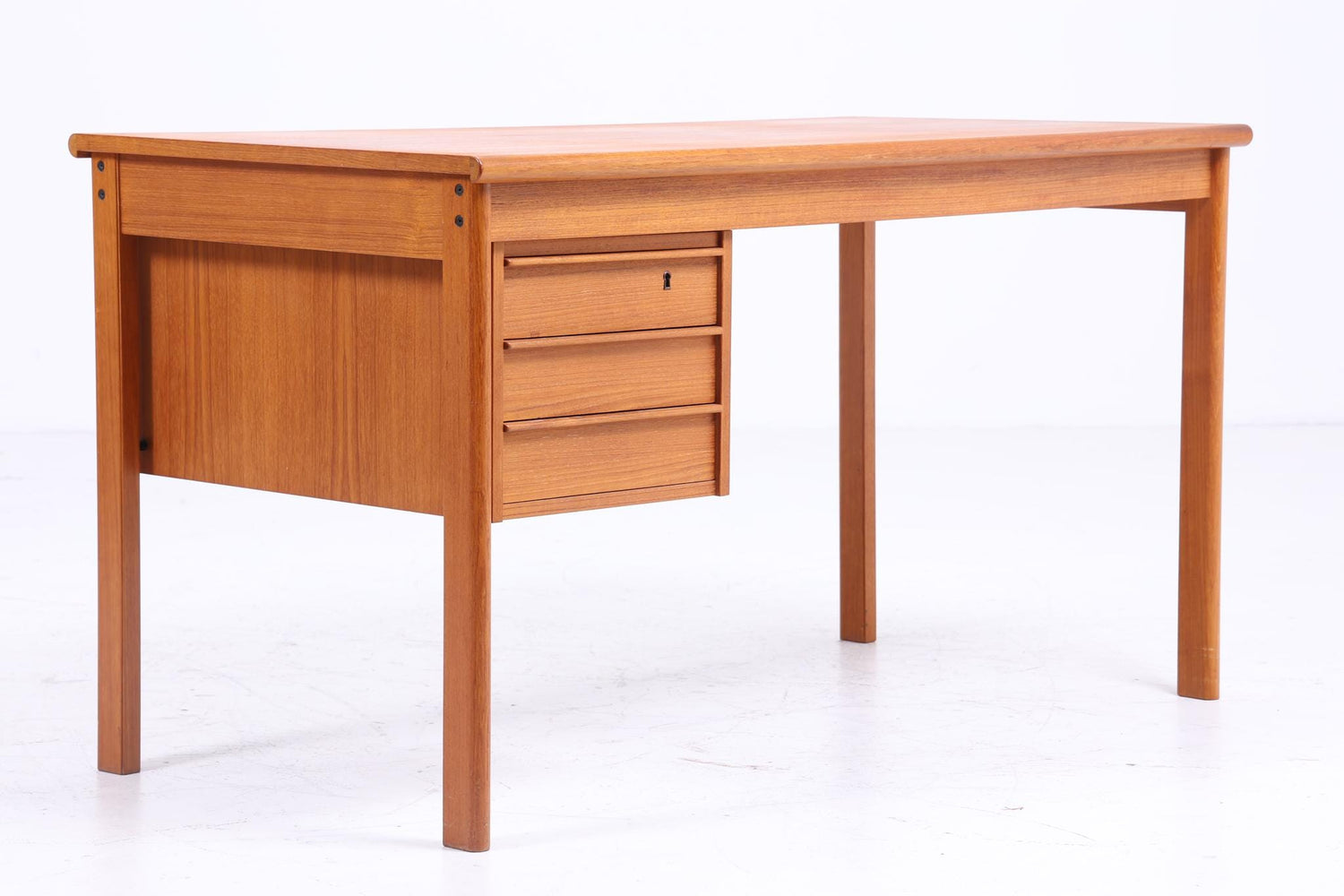 Teak Schreibtisch designed by Peter Lovig Nielsen | Mid Century Schubladen Vintage Arbeitstisch Bürotisch Tisch Retro Holz