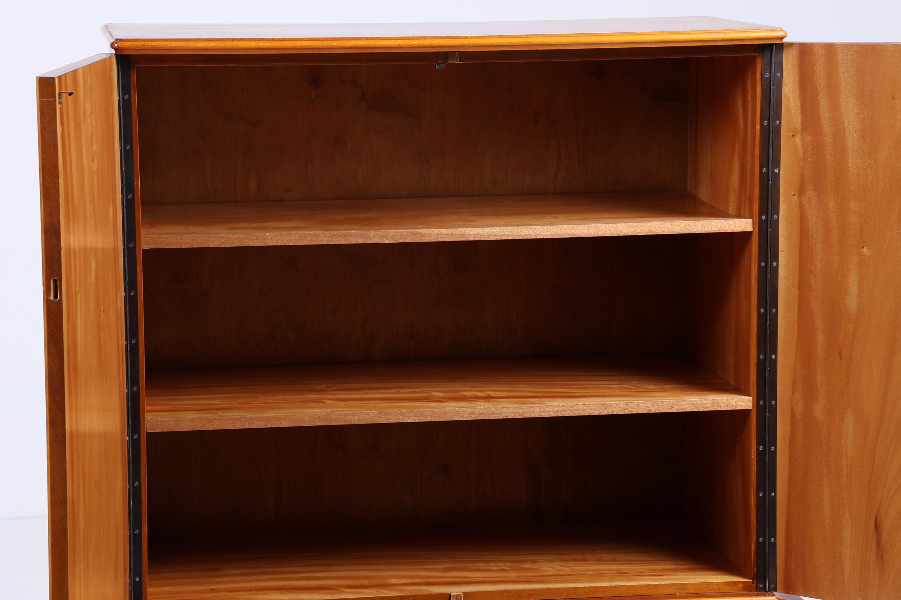Wunderschöner Vintage Fächerschrank 60er Jahre | Mid Century Schrank | Retro Holz Aufbewahrung