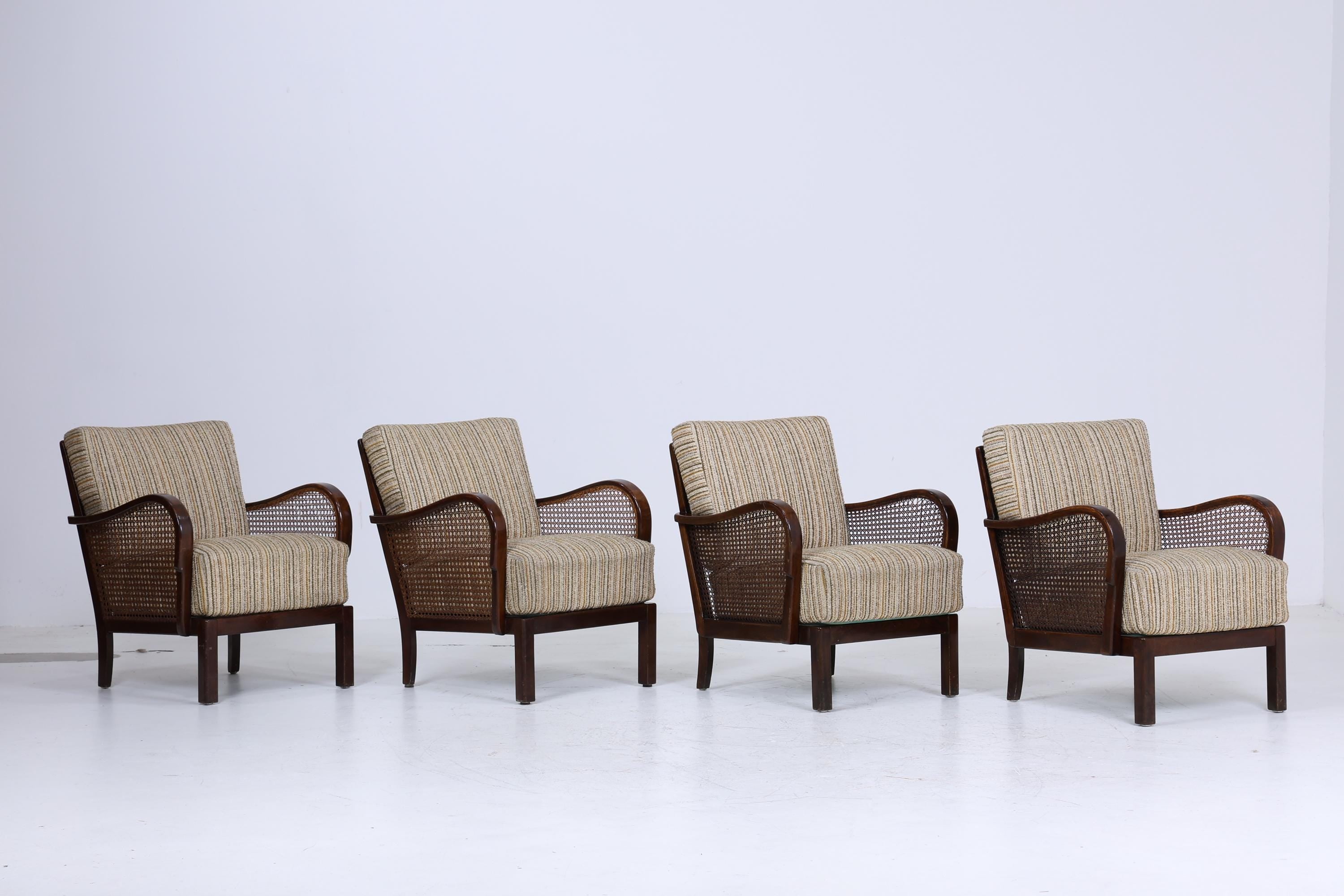 Eleganter Chippendale Sessel aus den 1930ern – Originalbezug, Wiener Geflecht & Federkern | Vintage Art Deco Lounge-Sessel