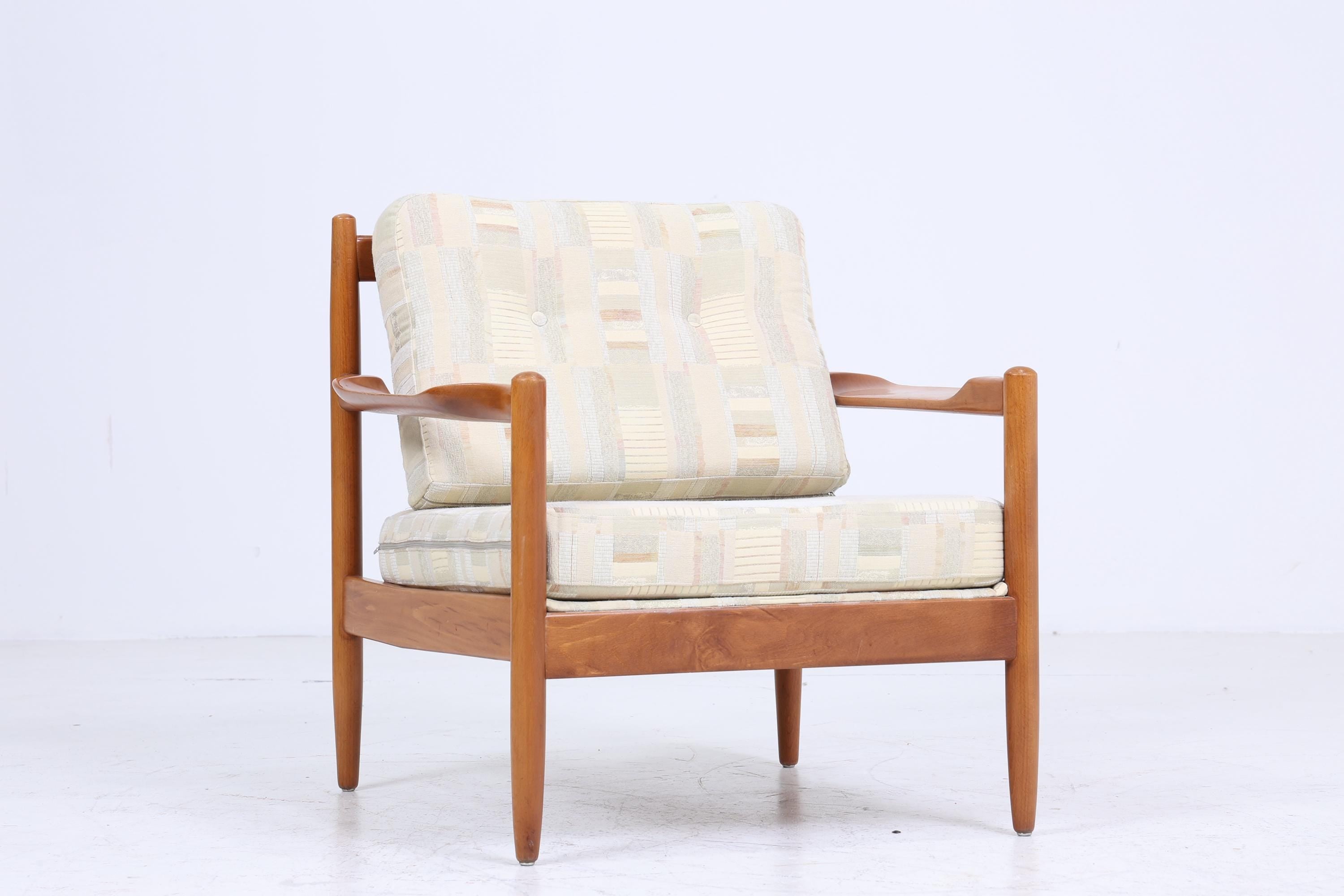 2v2 Klassischer Vintage Armlehnsessel 60er Jahre | Design Mid Century Sessel Retro Beige Braun Polster Wohnzimmer 70er