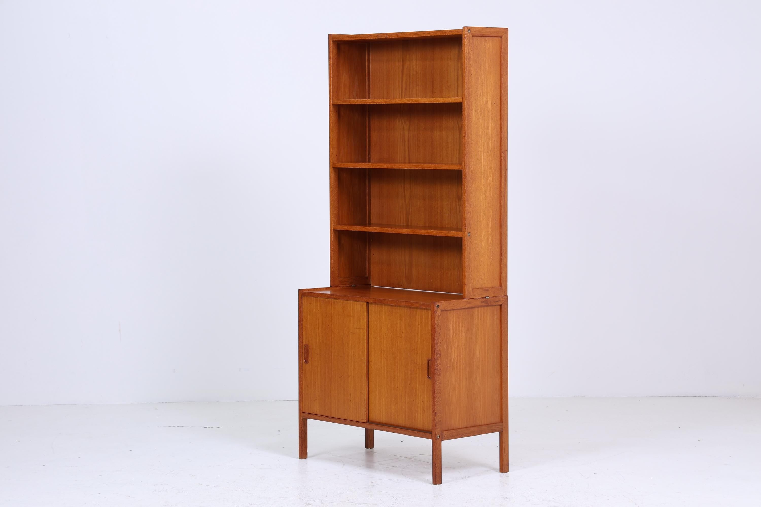 Vintage Teak Regal 60er Jahre | Vintage Regal Holz Schiebetüren | Mid Century Retro Aufbewahrung 2/2