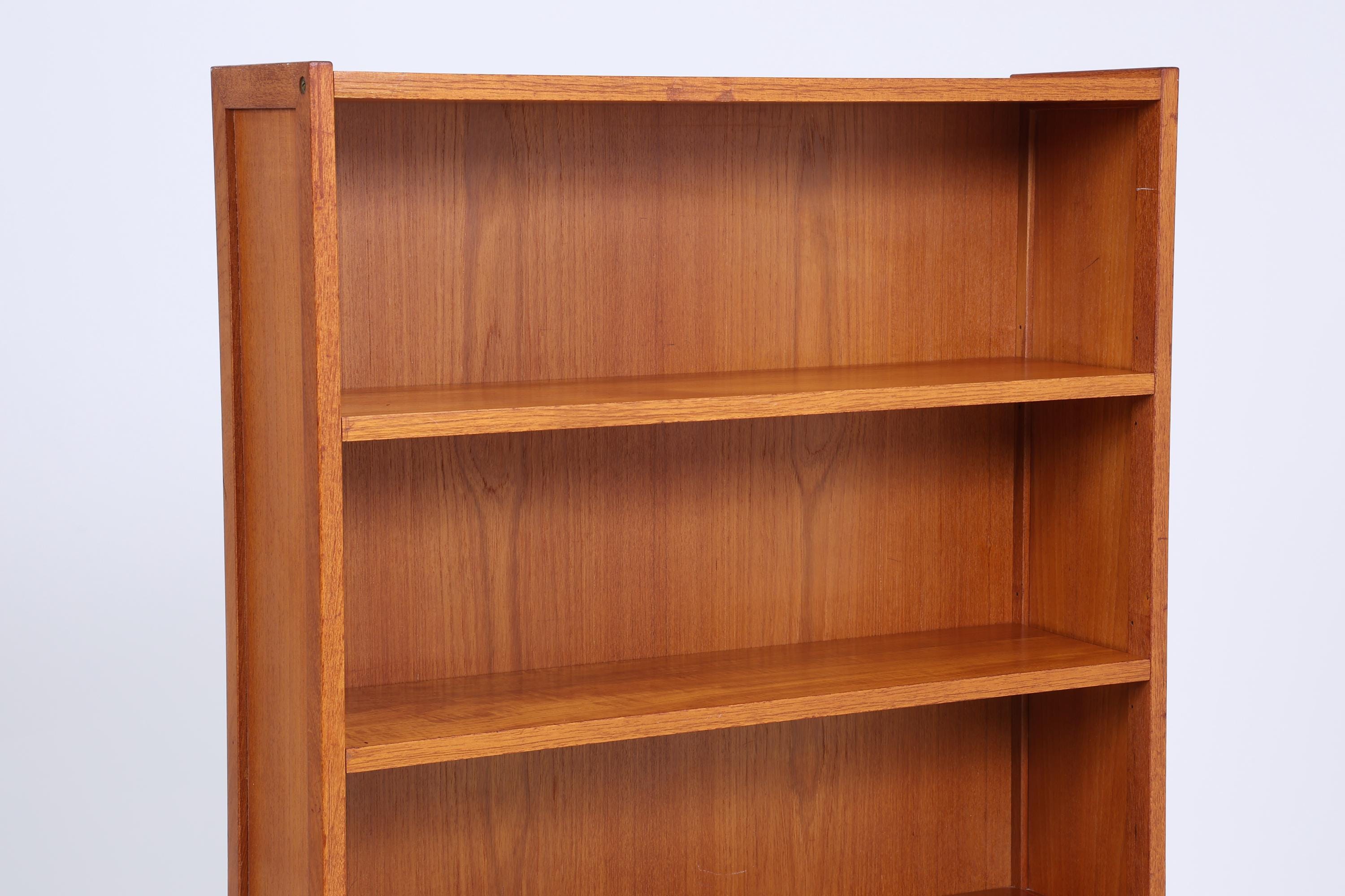 Vintage Teak Regal 60er Jahre | Vintage Regal Holz Schiebetüren | Mid Century Retro Aufbewahrung 2/2