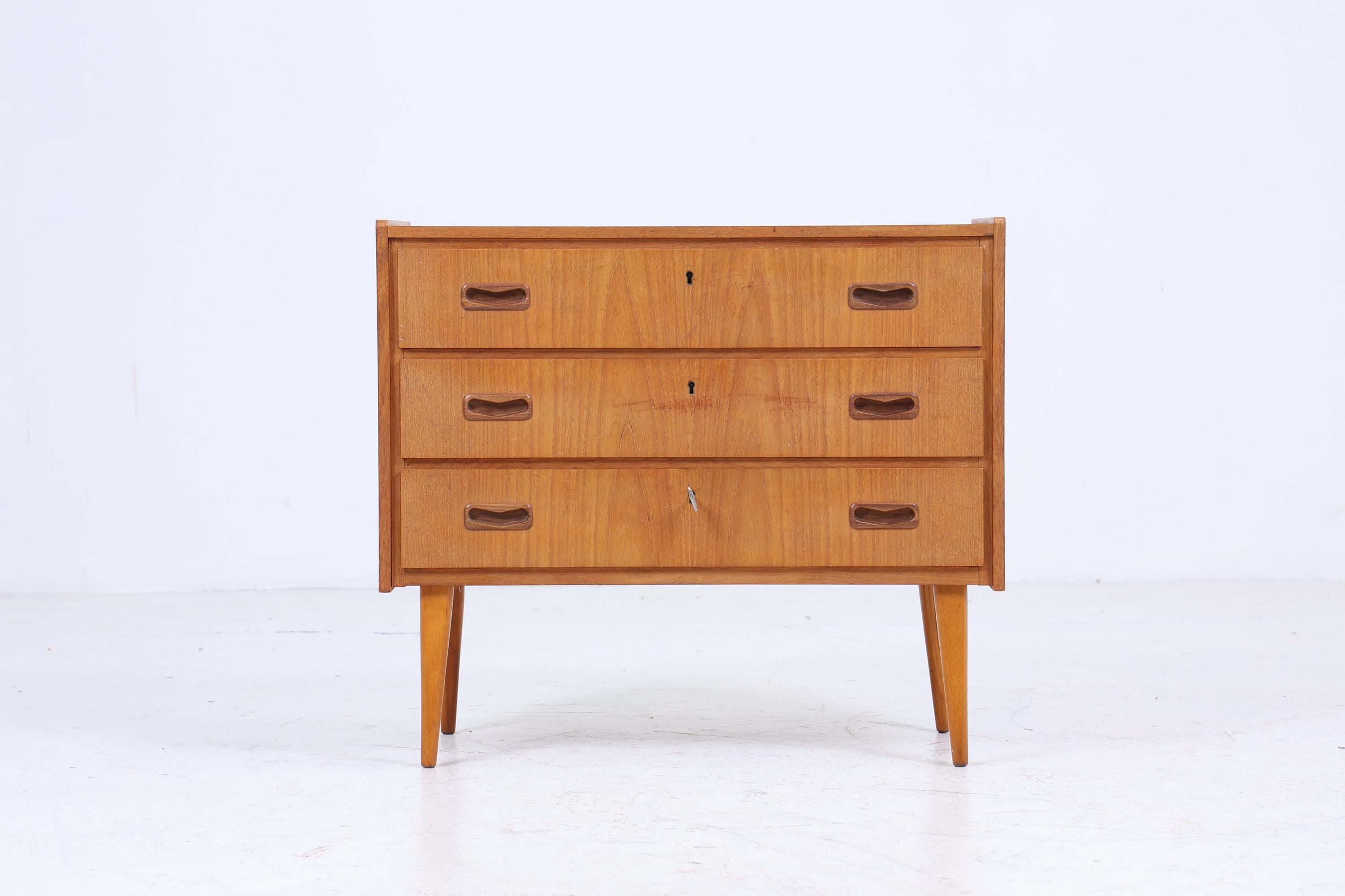 Kleine Vintage Teak Kommode | Mid Century Schubladen Schrank | Retro 60er Jahre Aufbewahrung