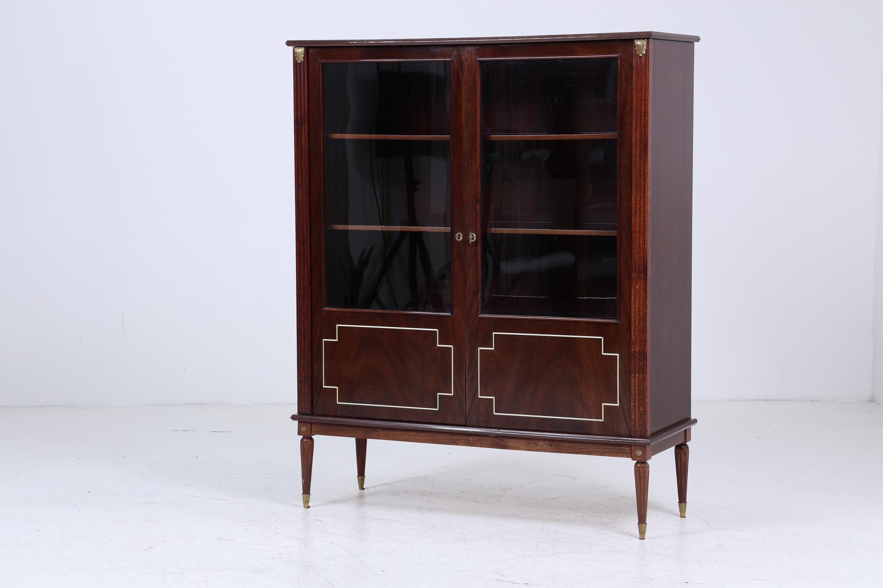 ❌SALE❌ Vintage Mid Century Vitrine aus Mahagoni Holz & Glas | Schrank mit Messingdetails | 1950er Retro Design Wohnzimmer Esszimmer Möbel