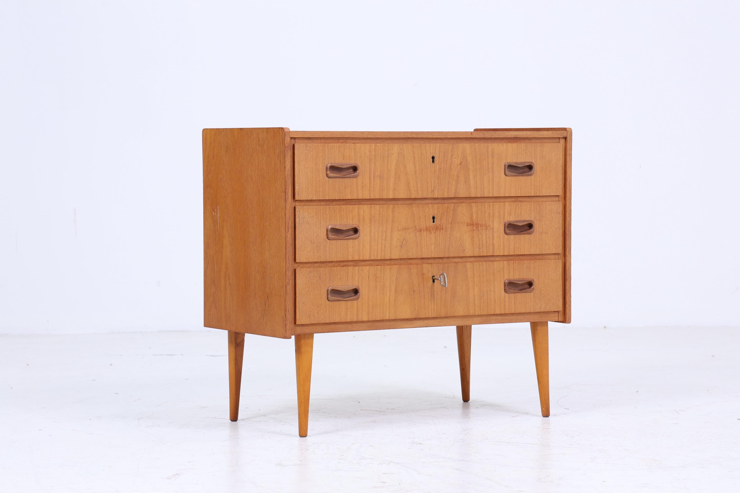 Kleine Vintage Teak Kommode | Mid Century Schubladen Schrank | Retro 60er Jahre Aufbewahrung