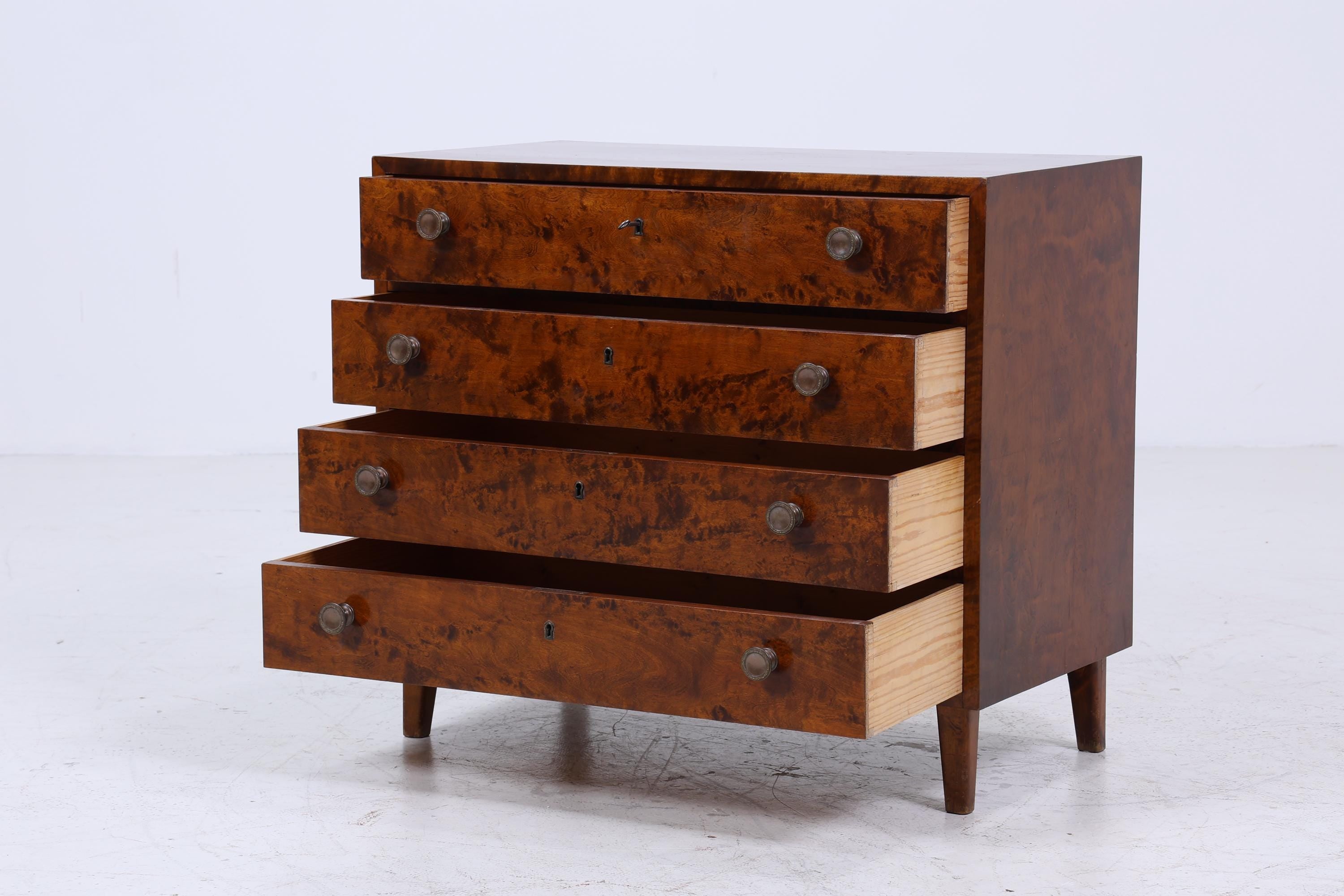 Dunkle Vintage Schubladen Kommode | Mid Century Schubladen Schrank | Retro 60er Jahre Holz Aufbewahrung