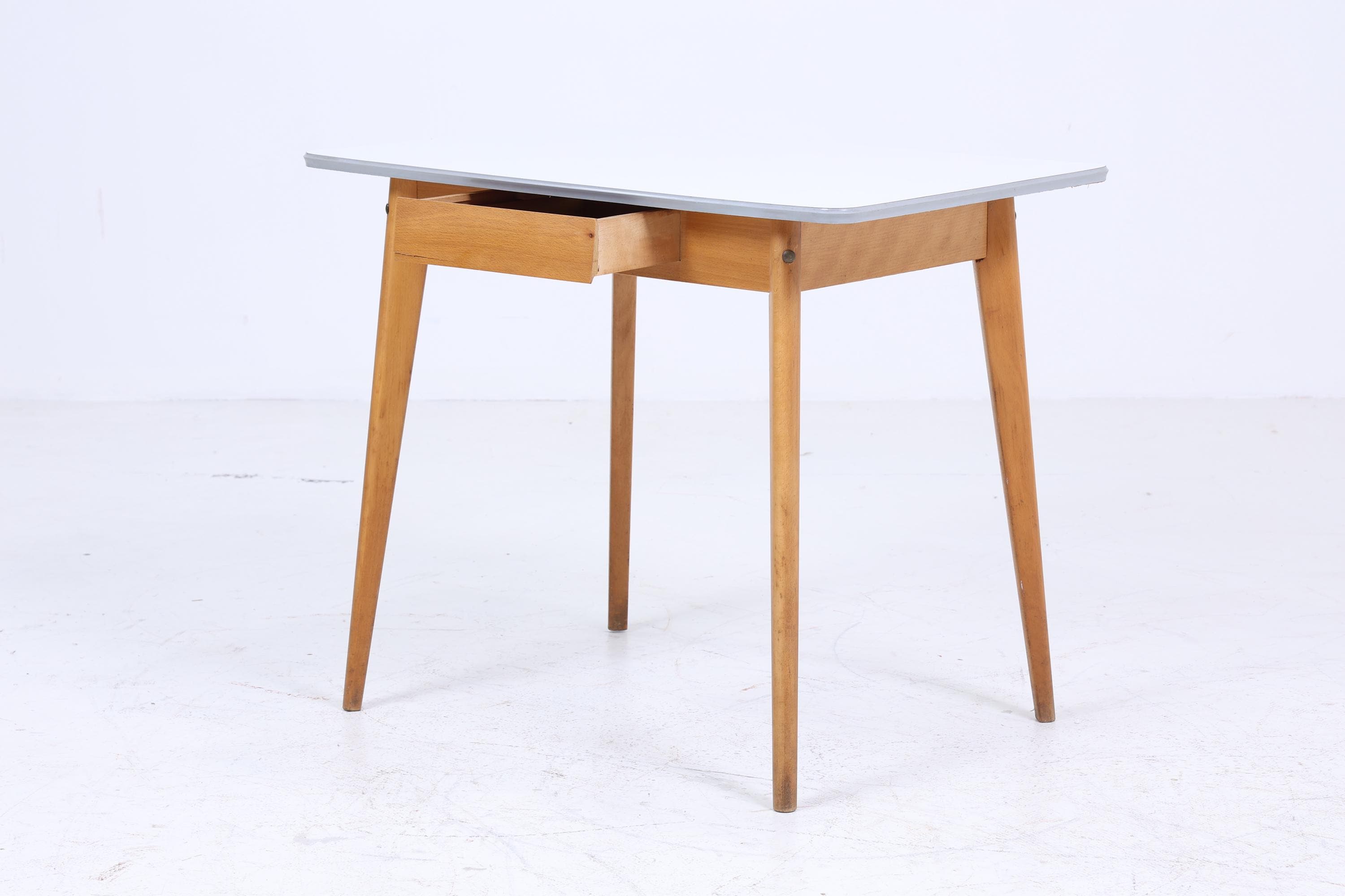 Klassischer Vintage Küchentisch 60er Jahre | Mid Century Esstisch Tisch Retro 70er Holz Resopal Schublade