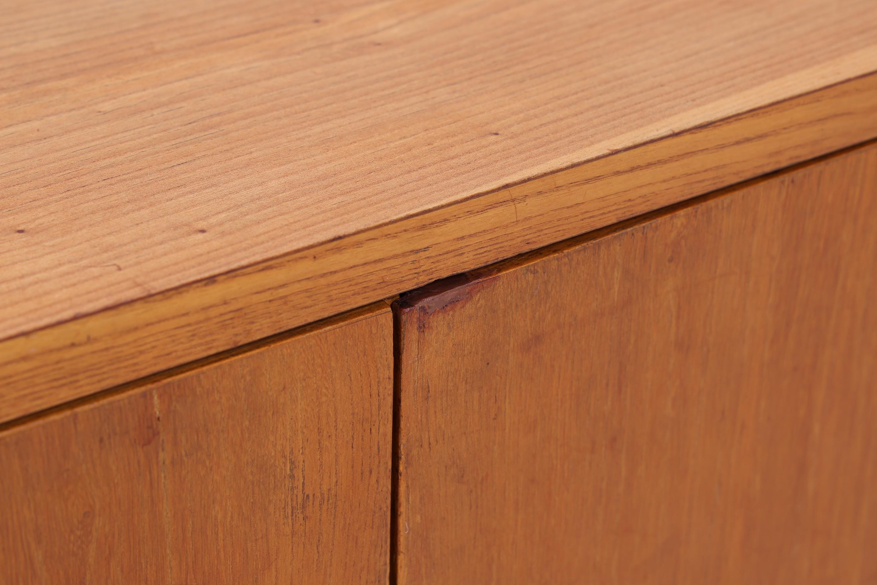 Vintage Kommode 60er Jahre | Mid Century Schrank aus Esche | Retro Holz Aufbewahrung
